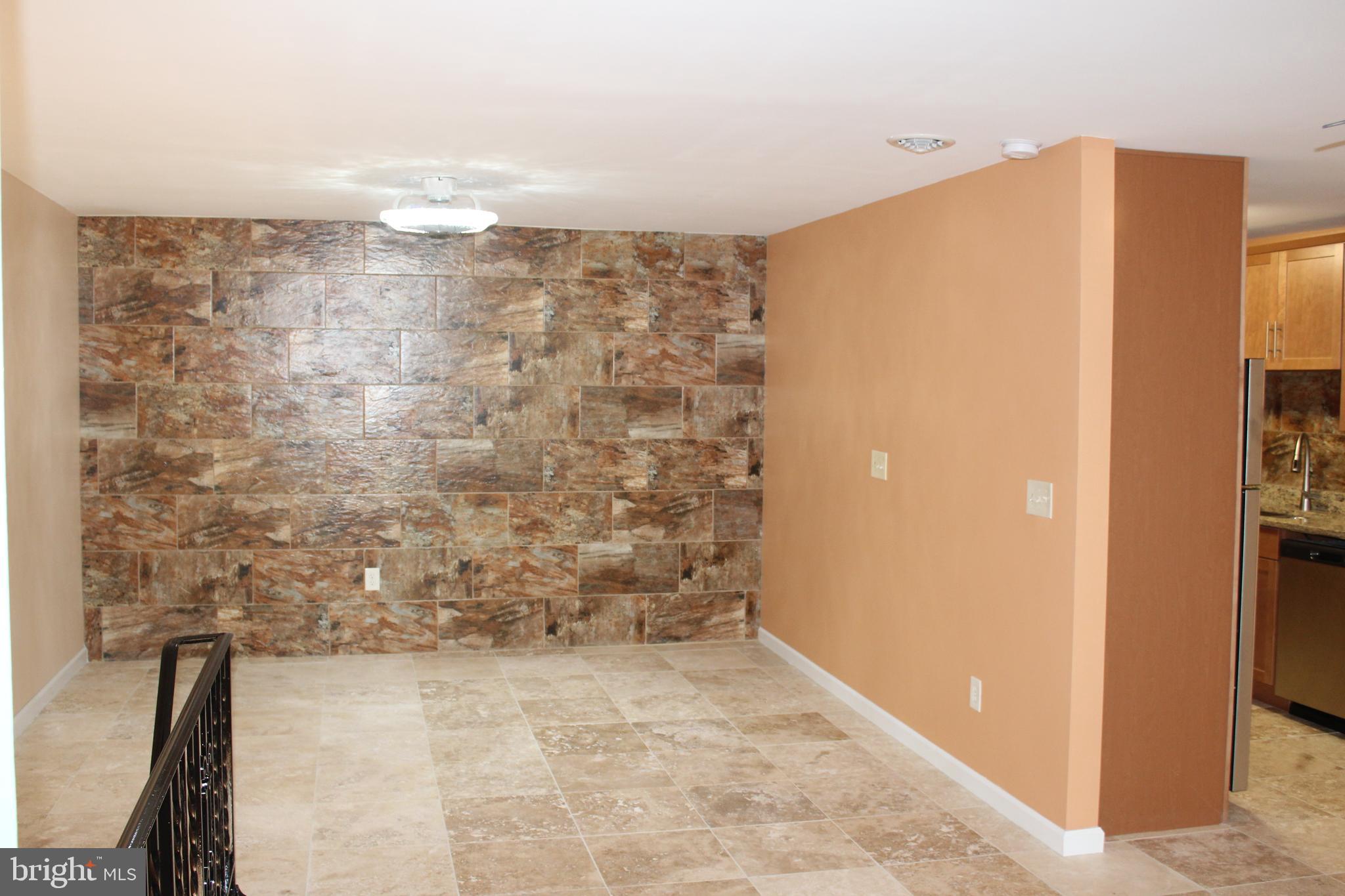 CHAMBERS HILL - Residential Lease