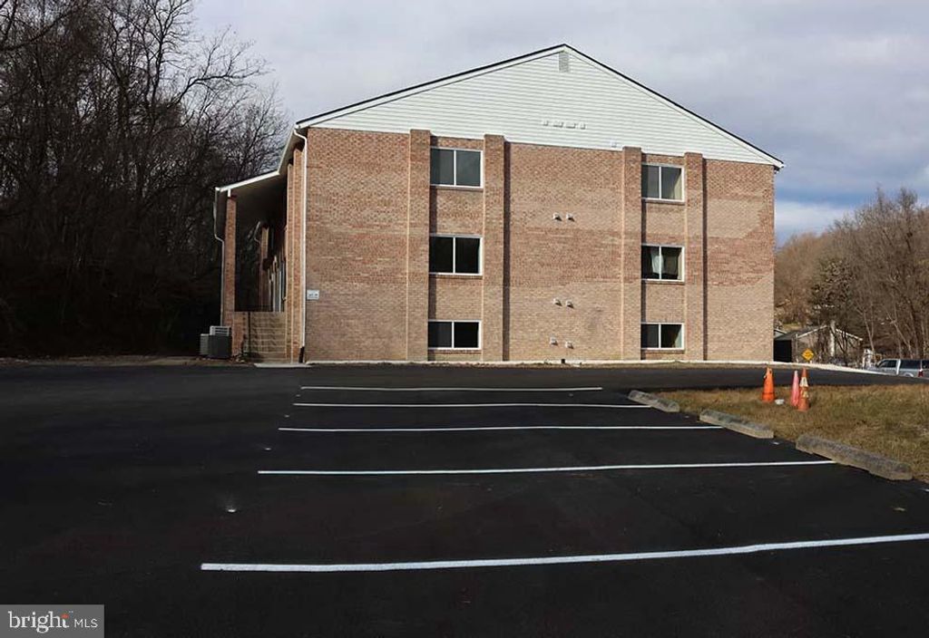 Photo of 747 Garden Drive, HARRISBURG, PA 17111 (MLS # PADA2028996)