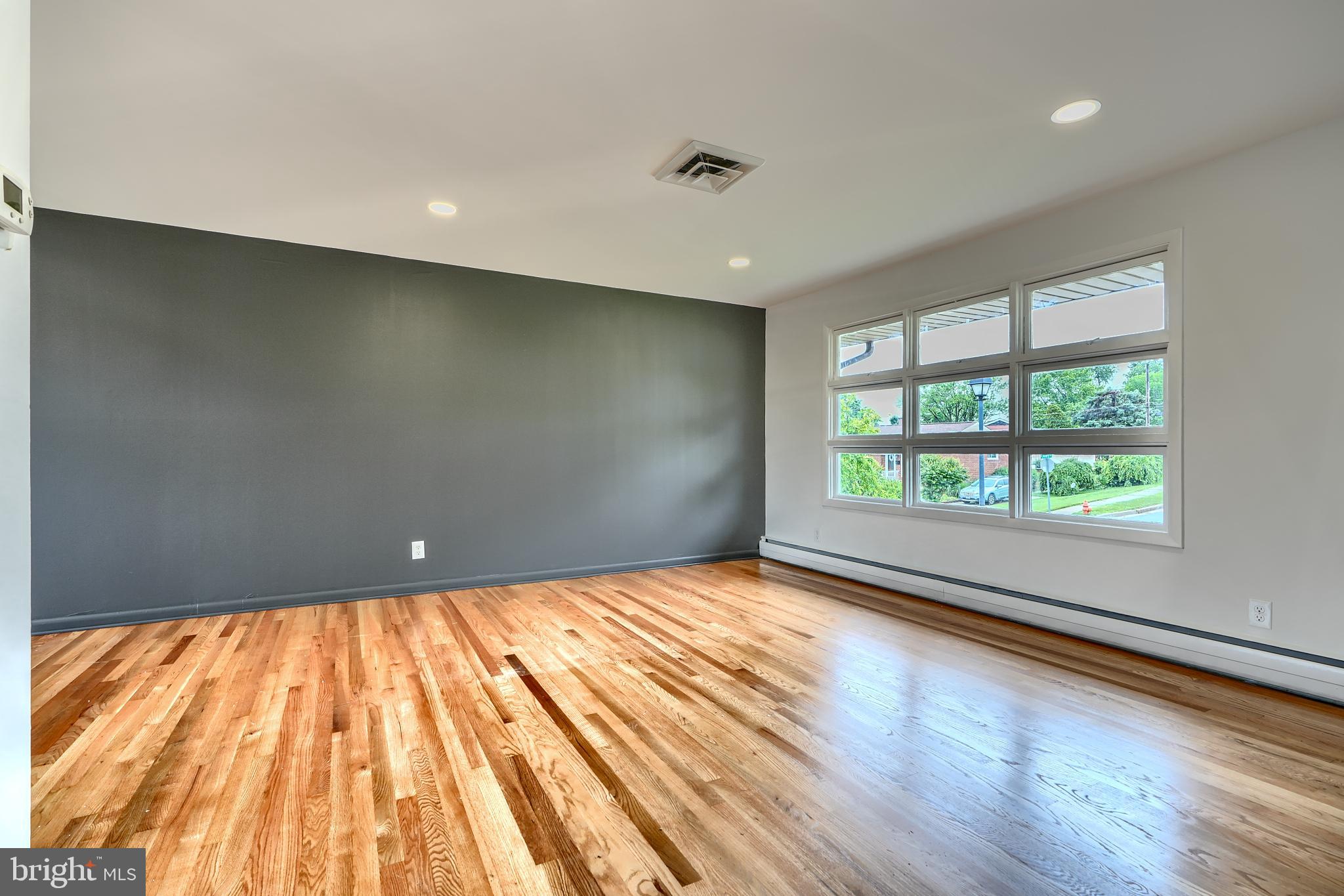 HIGH POINT - Residential