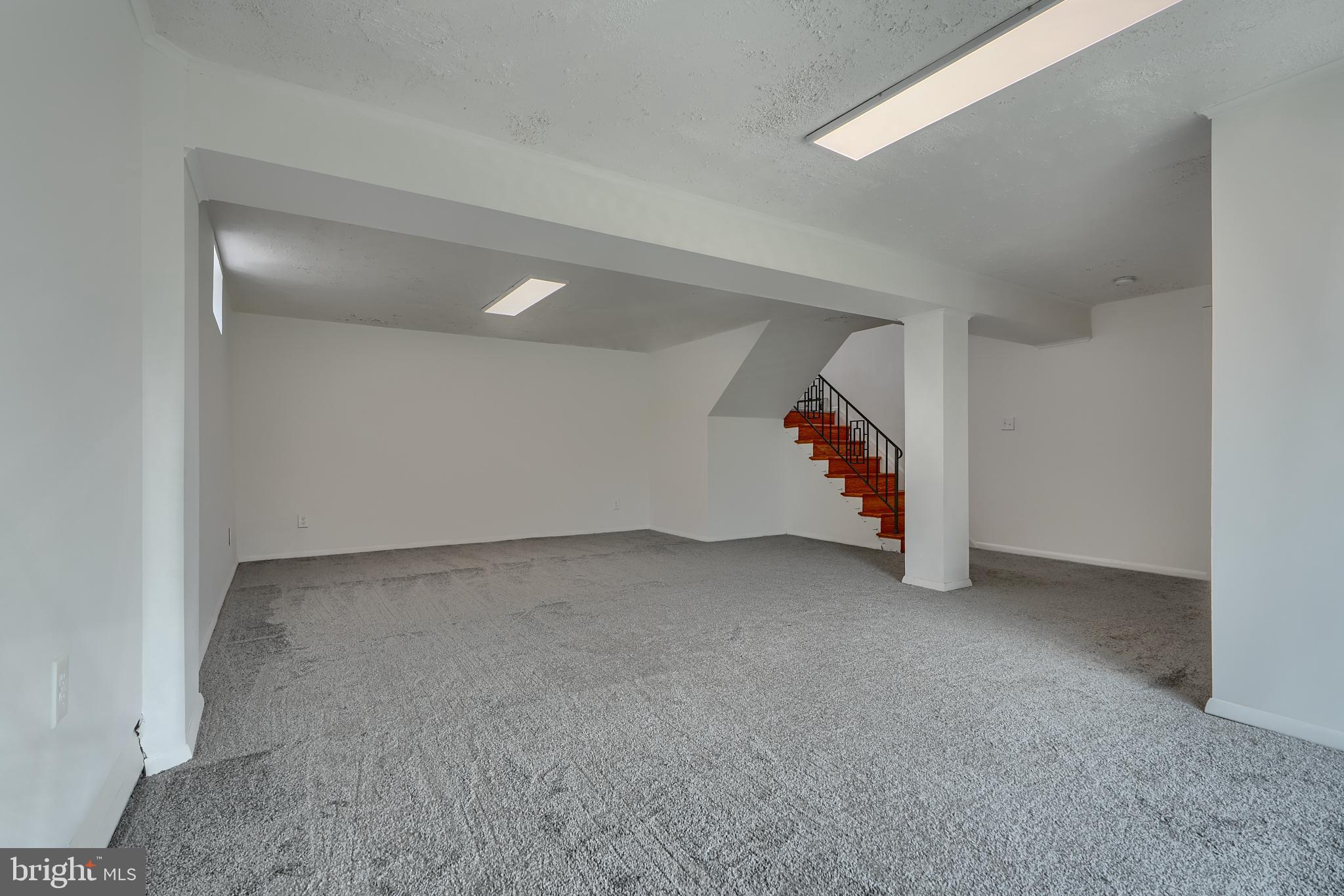 HIGH POINT - Residential