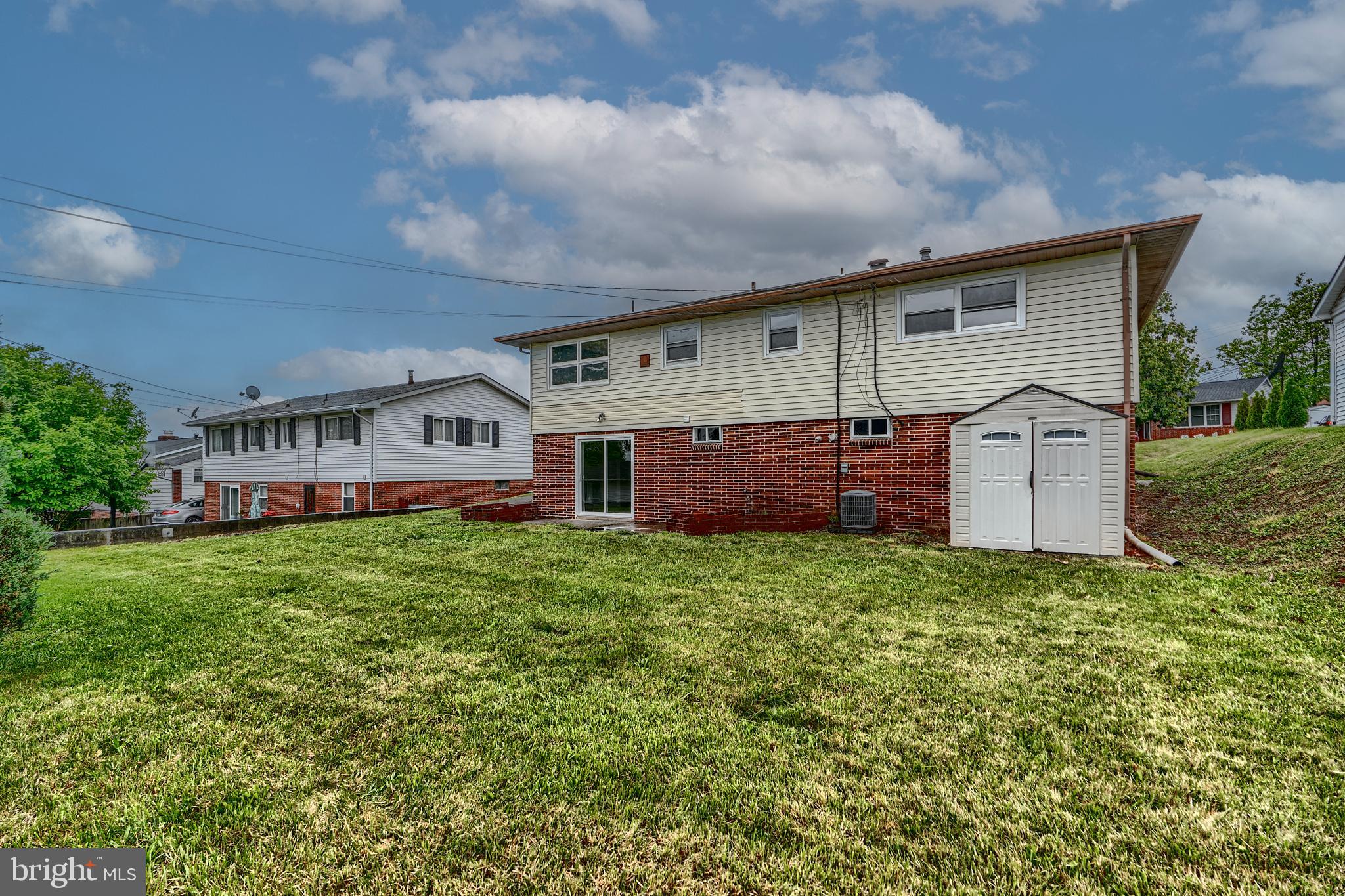 HIGH POINT - Residential