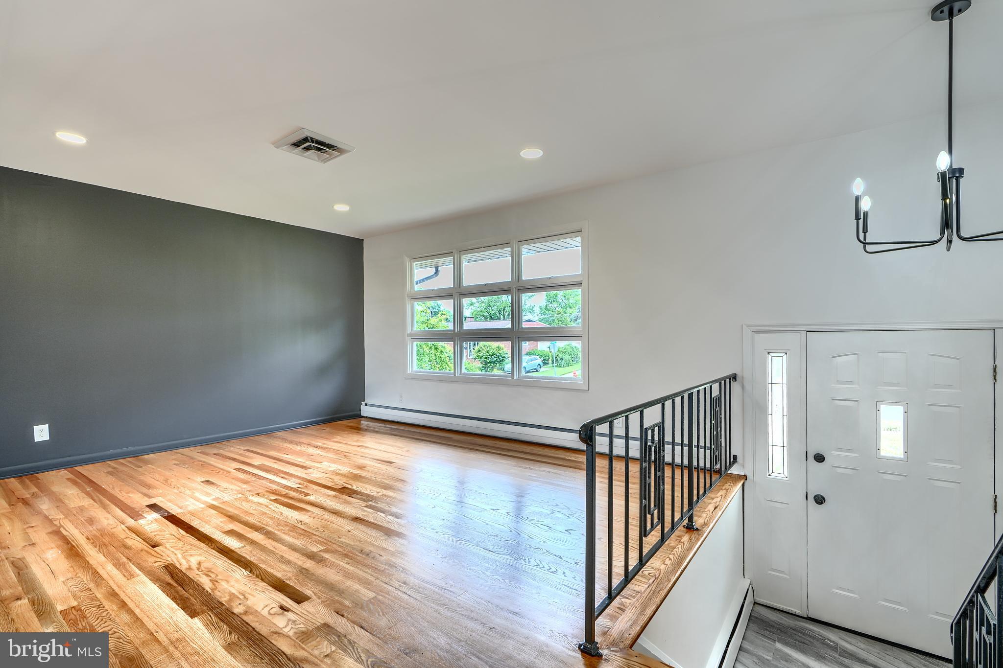 HIGH POINT - Residential