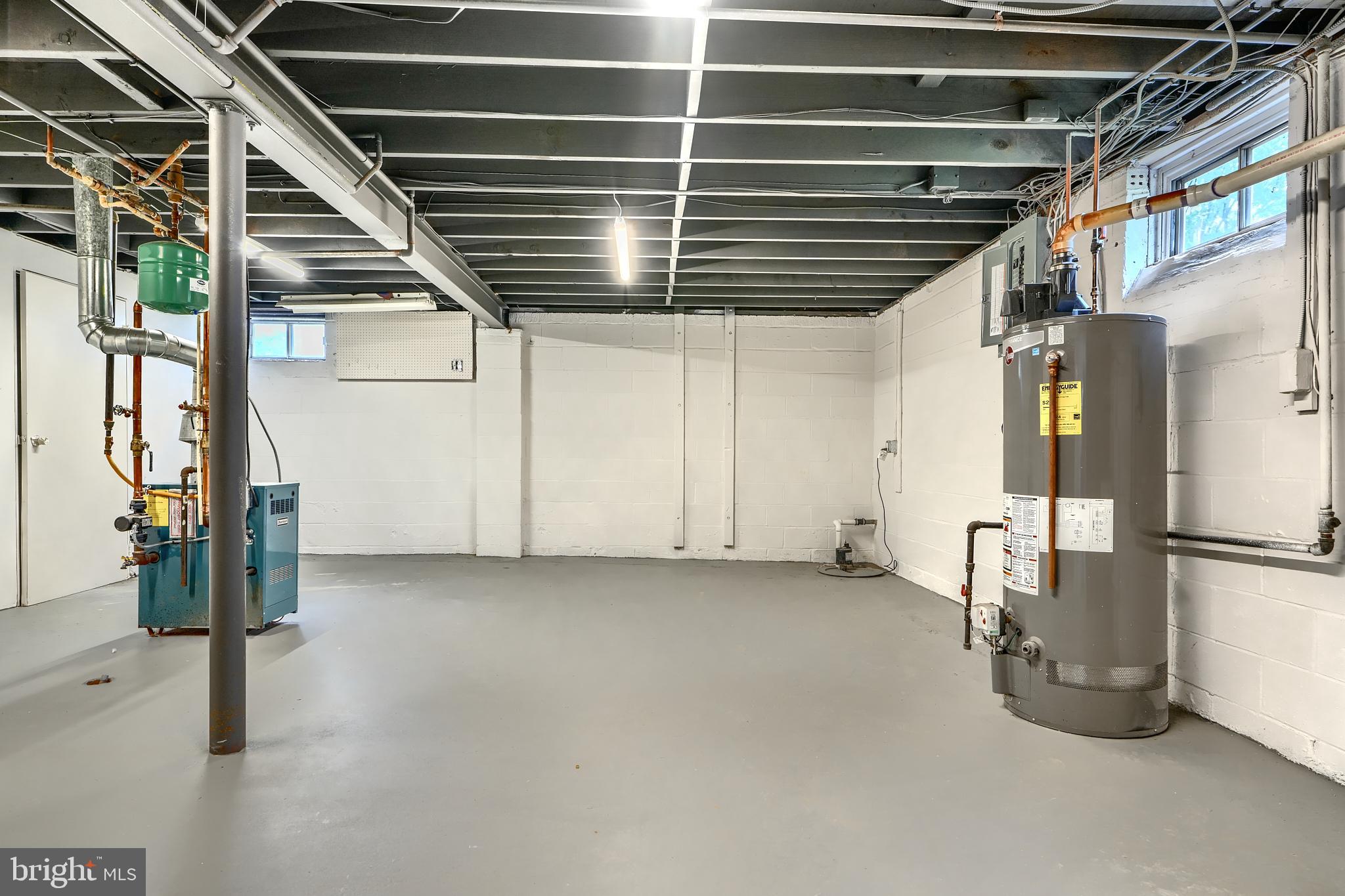 HIGH POINT - Residential