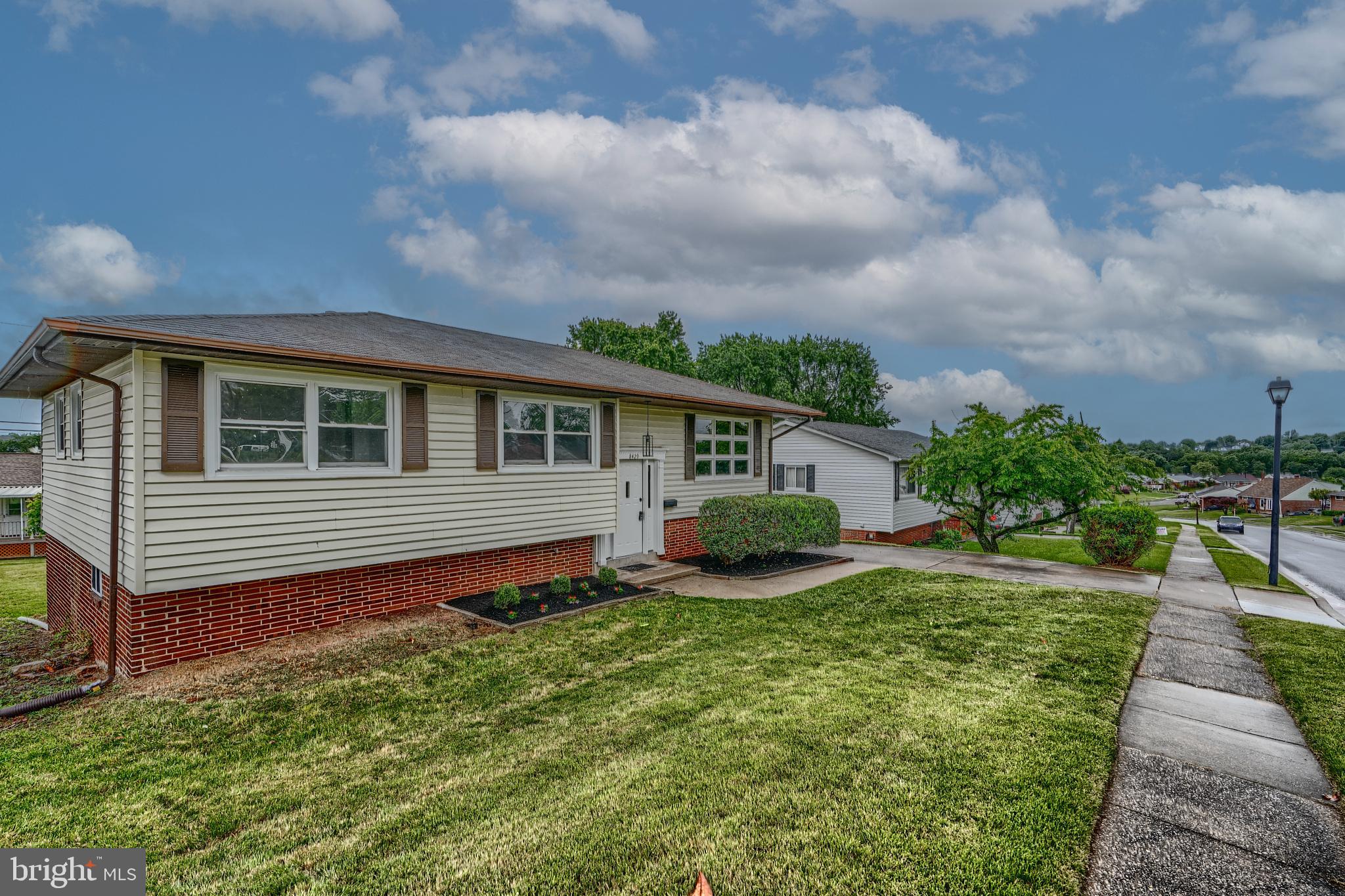 HIGH POINT - Residential