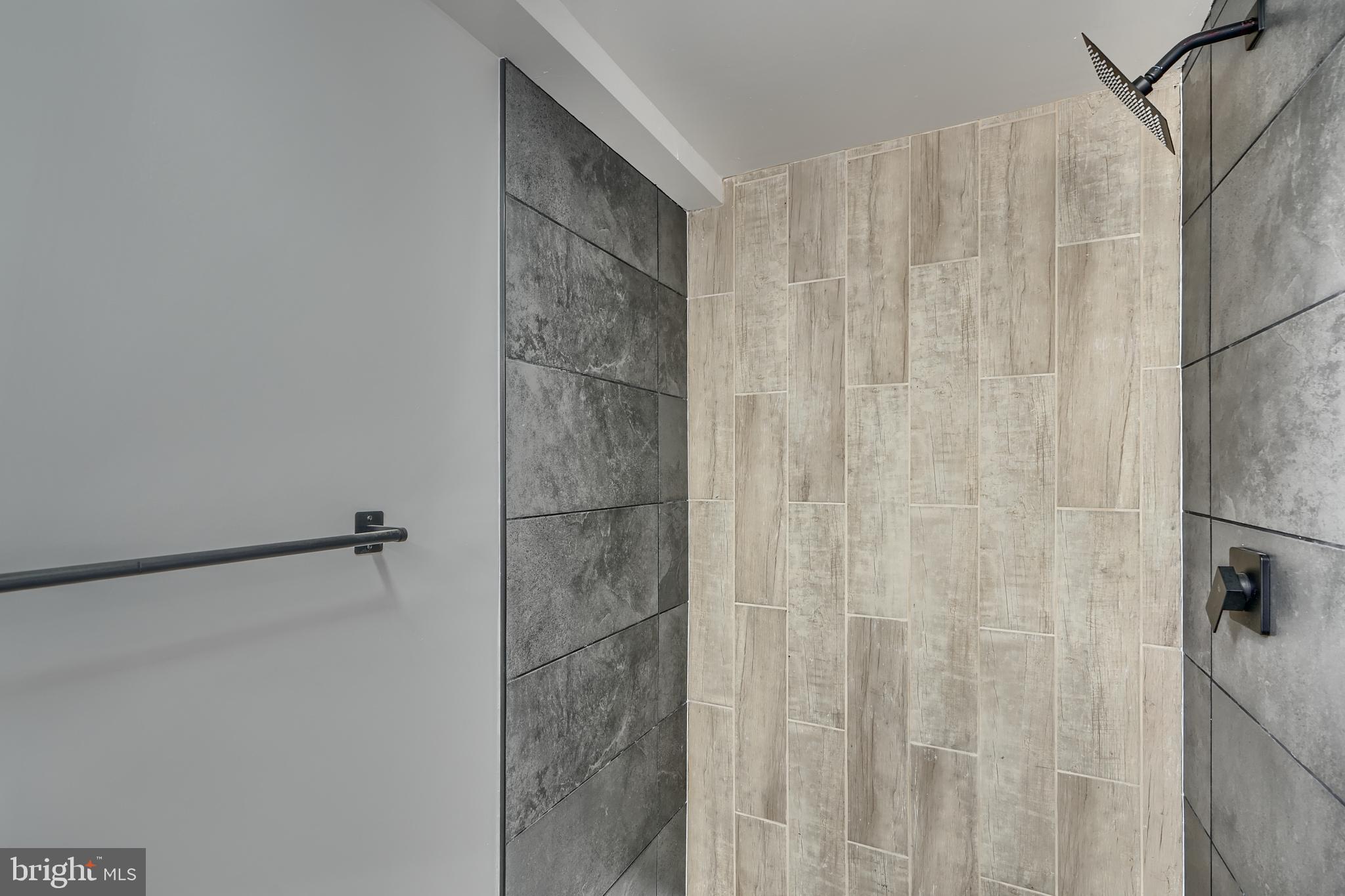 HIGH POINT - Residential