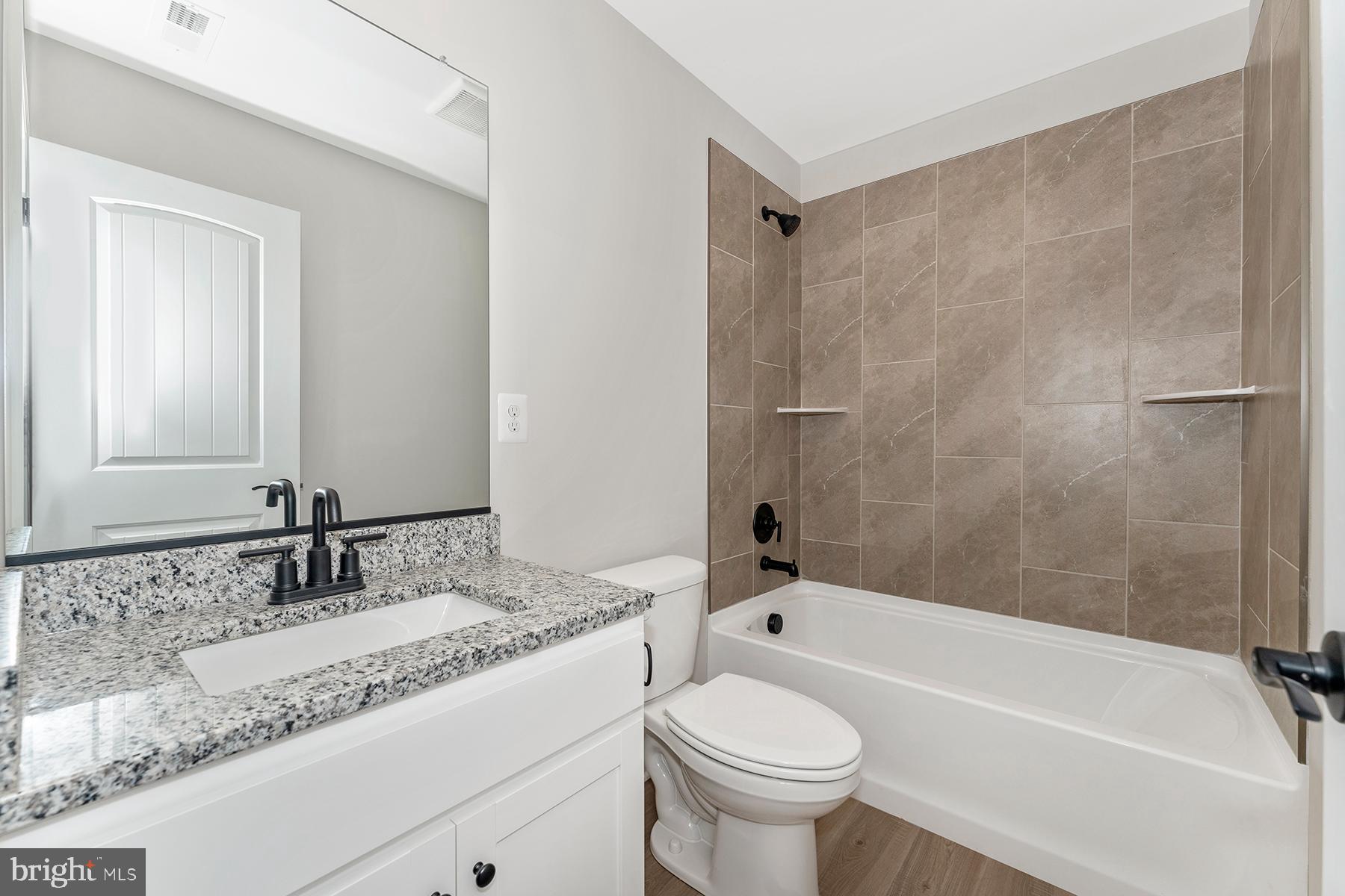 BRIMINGTON FARM - Residential