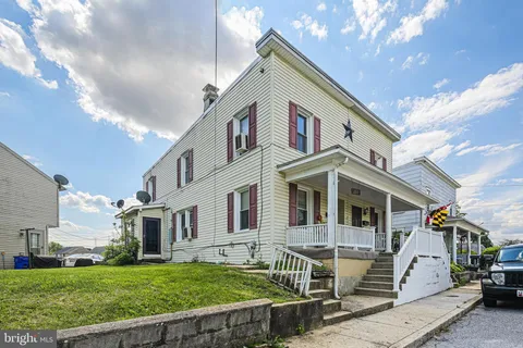 253 E Howard Street E, Hagerstown, MD MLS: MDWA2028492