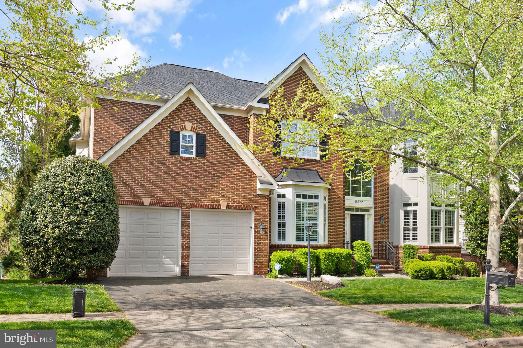LANSDOWNE ON THE POTOMAC - Residential