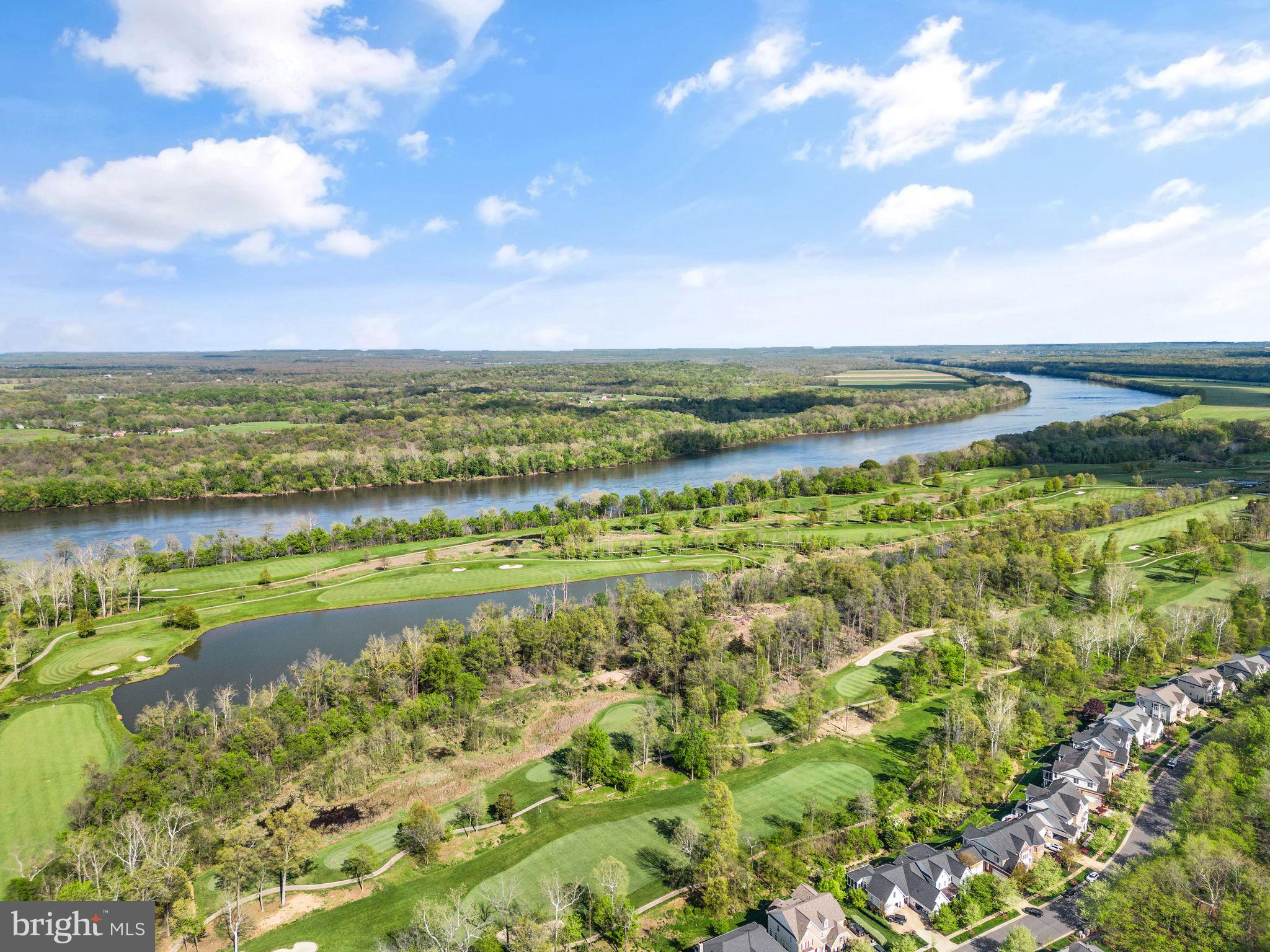 LANSDOWNE ON THE POTOMAC - Residential