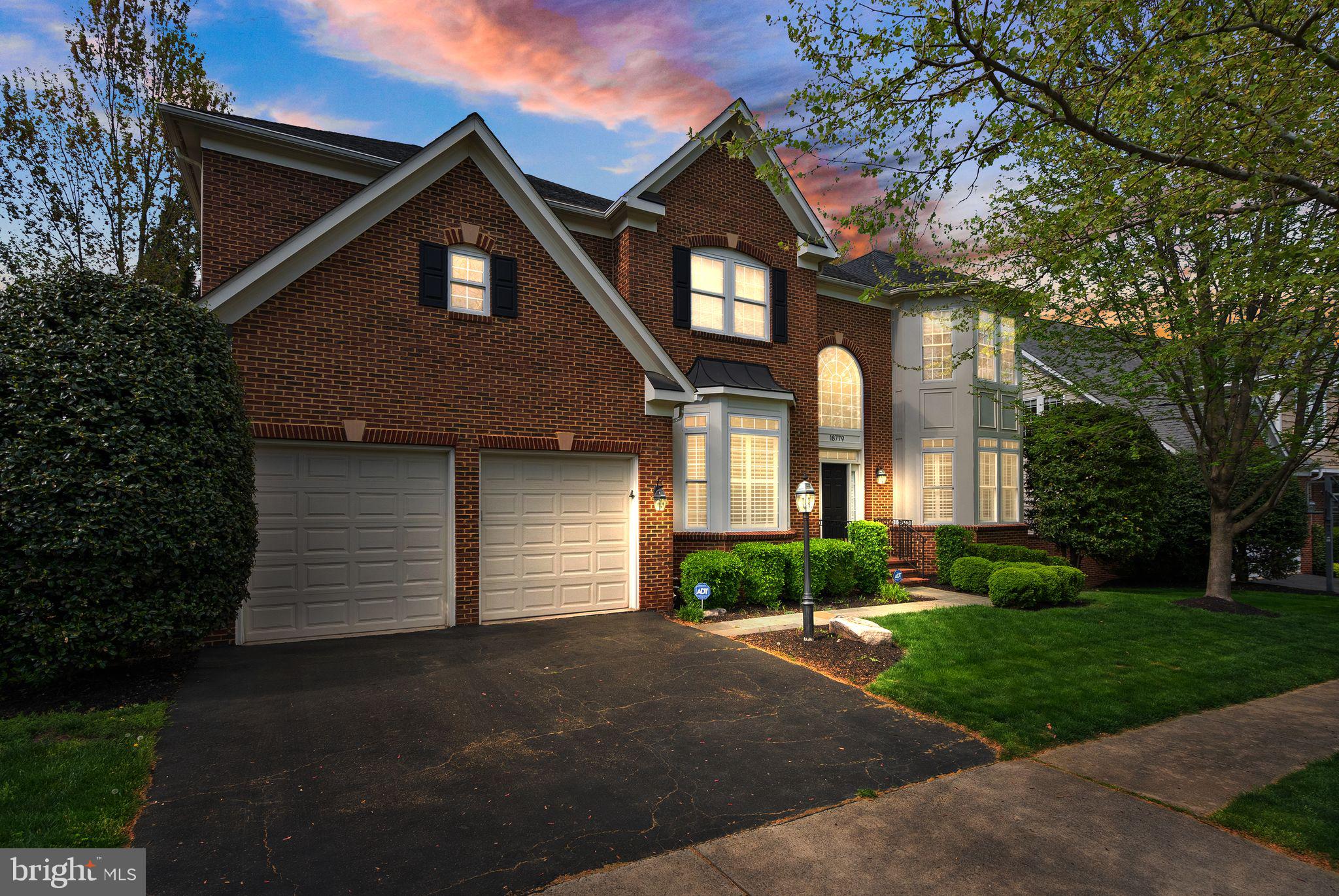 LANSDOWNE ON THE POTOMAC - Residential