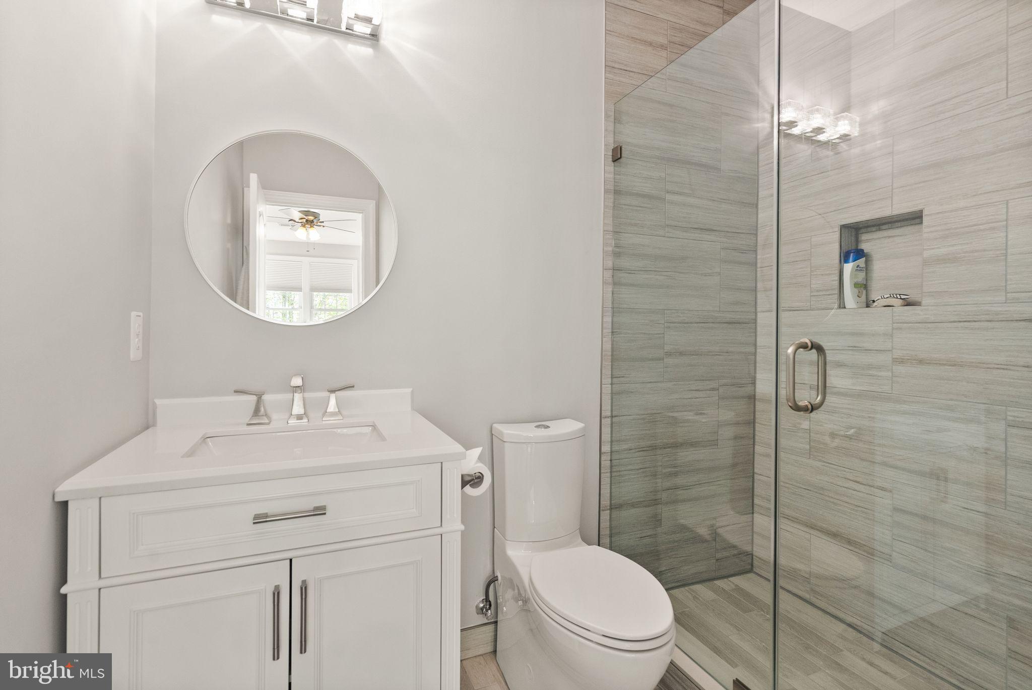 LANSDOWNE ON THE POTOMAC - Residential