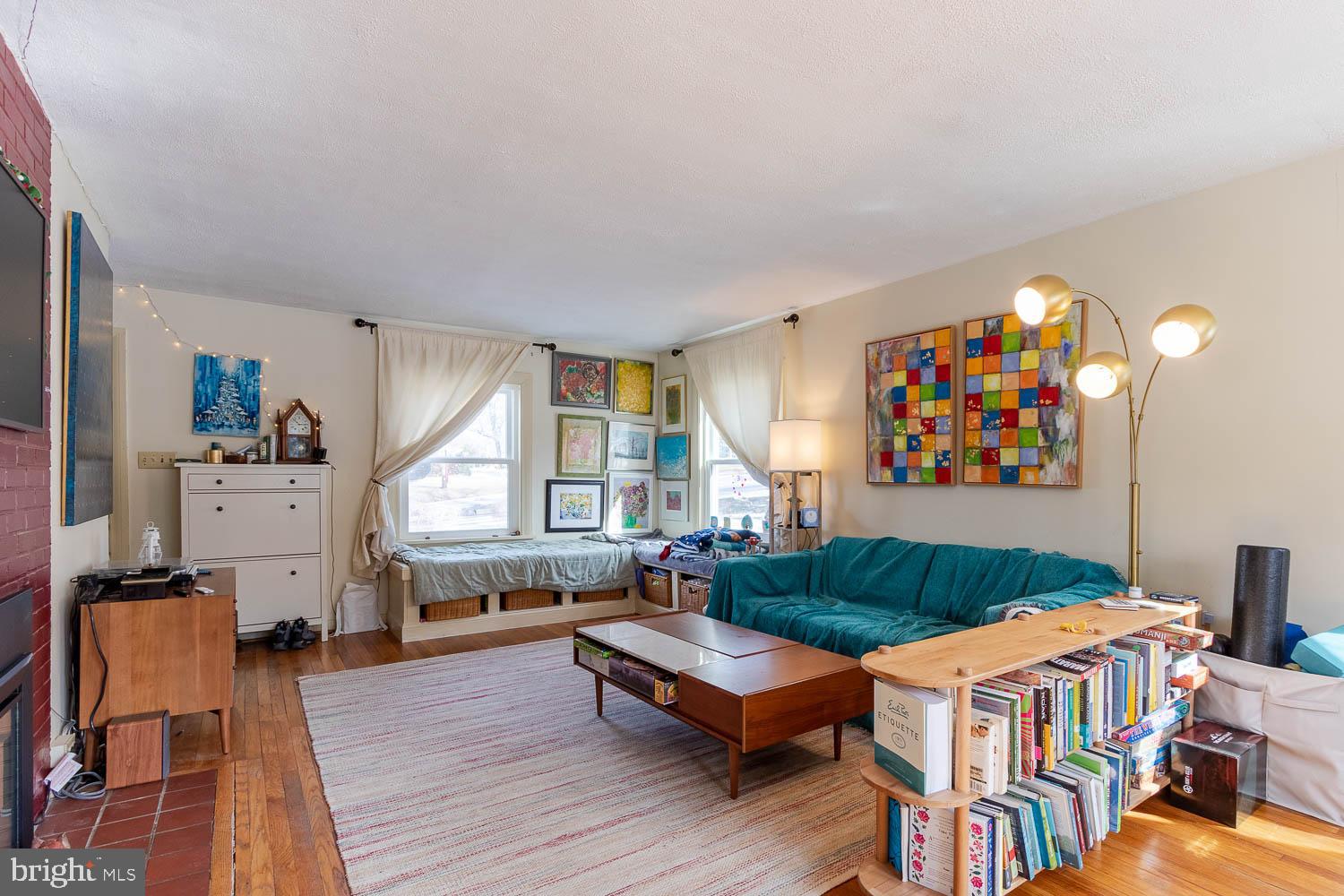 COLLEGE HEIGHTS - Residential