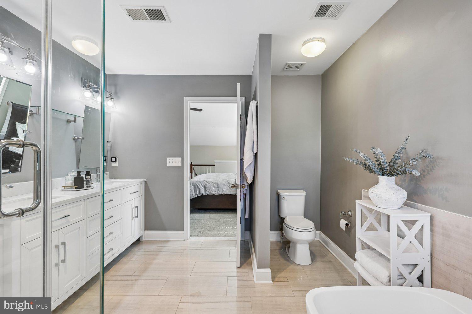 HIGHLAND MEADOWS - Residential