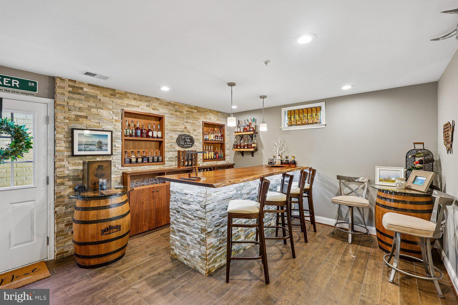 HIGHLAND MEADOWS - Residential