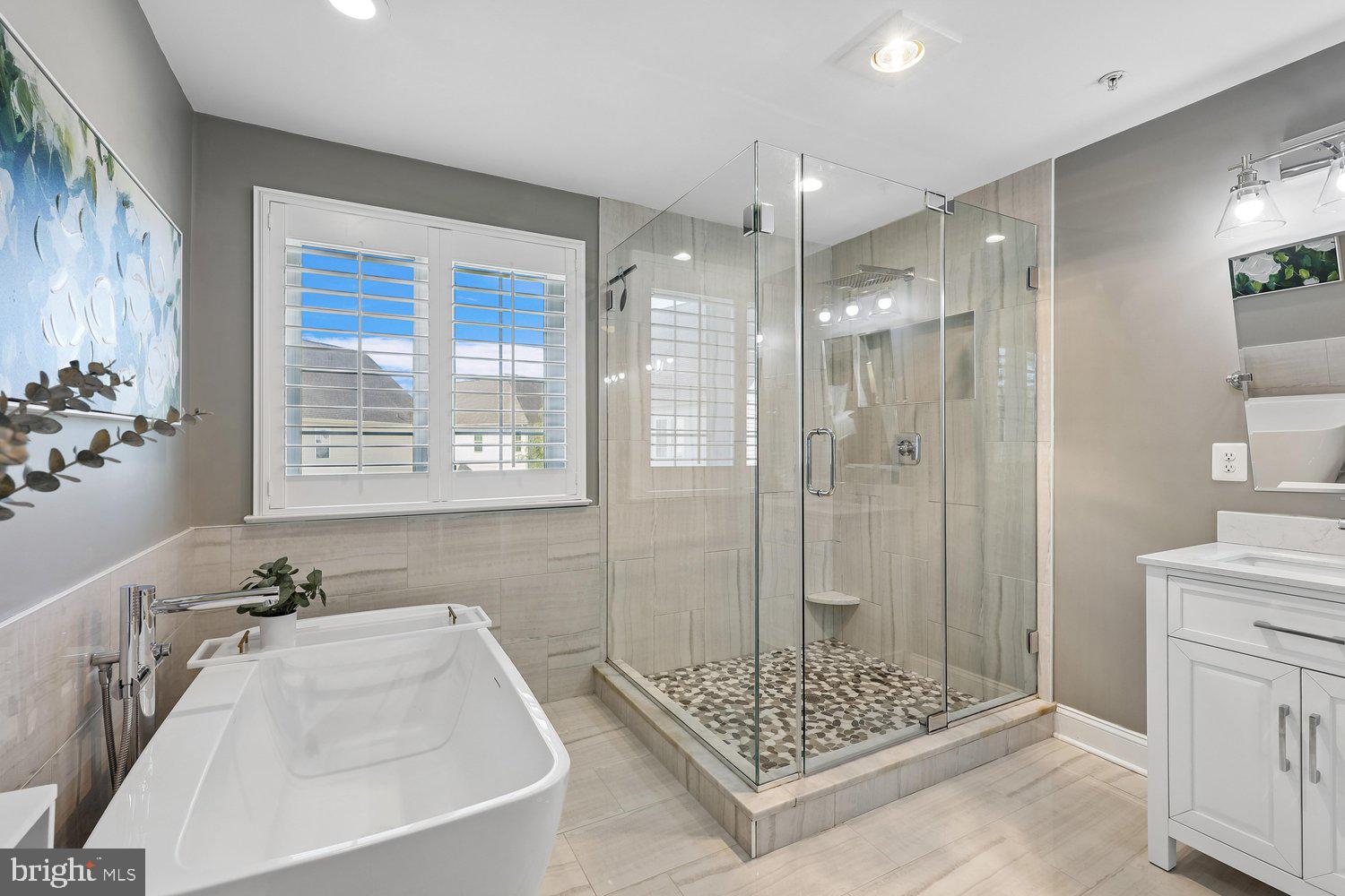 HIGHLAND MEADOWS - Residential