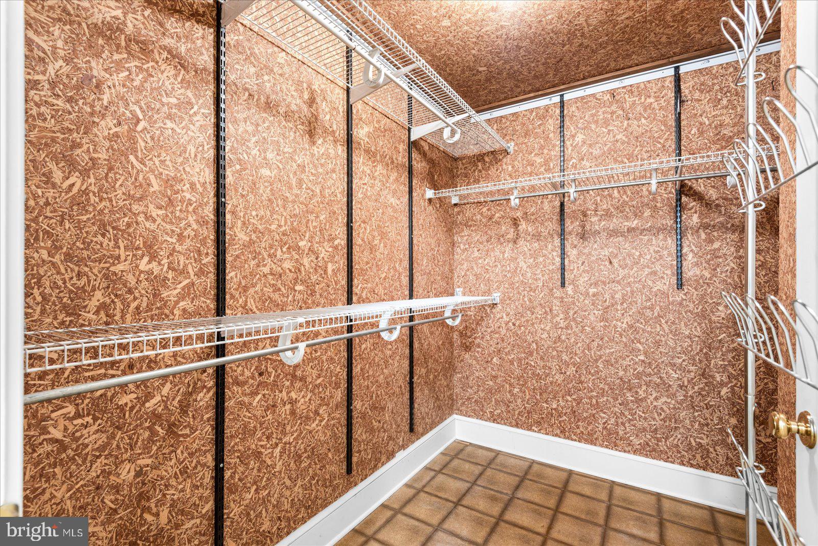 MOUNTAIN RUN LAKE - Residential