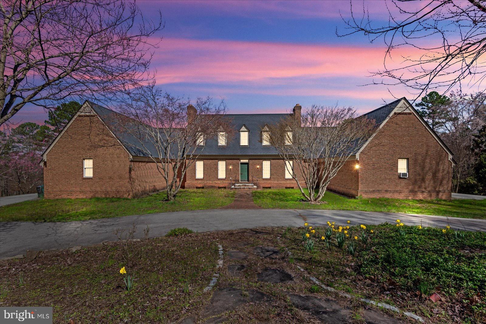 MOUNTAIN RUN LAKE - Residential