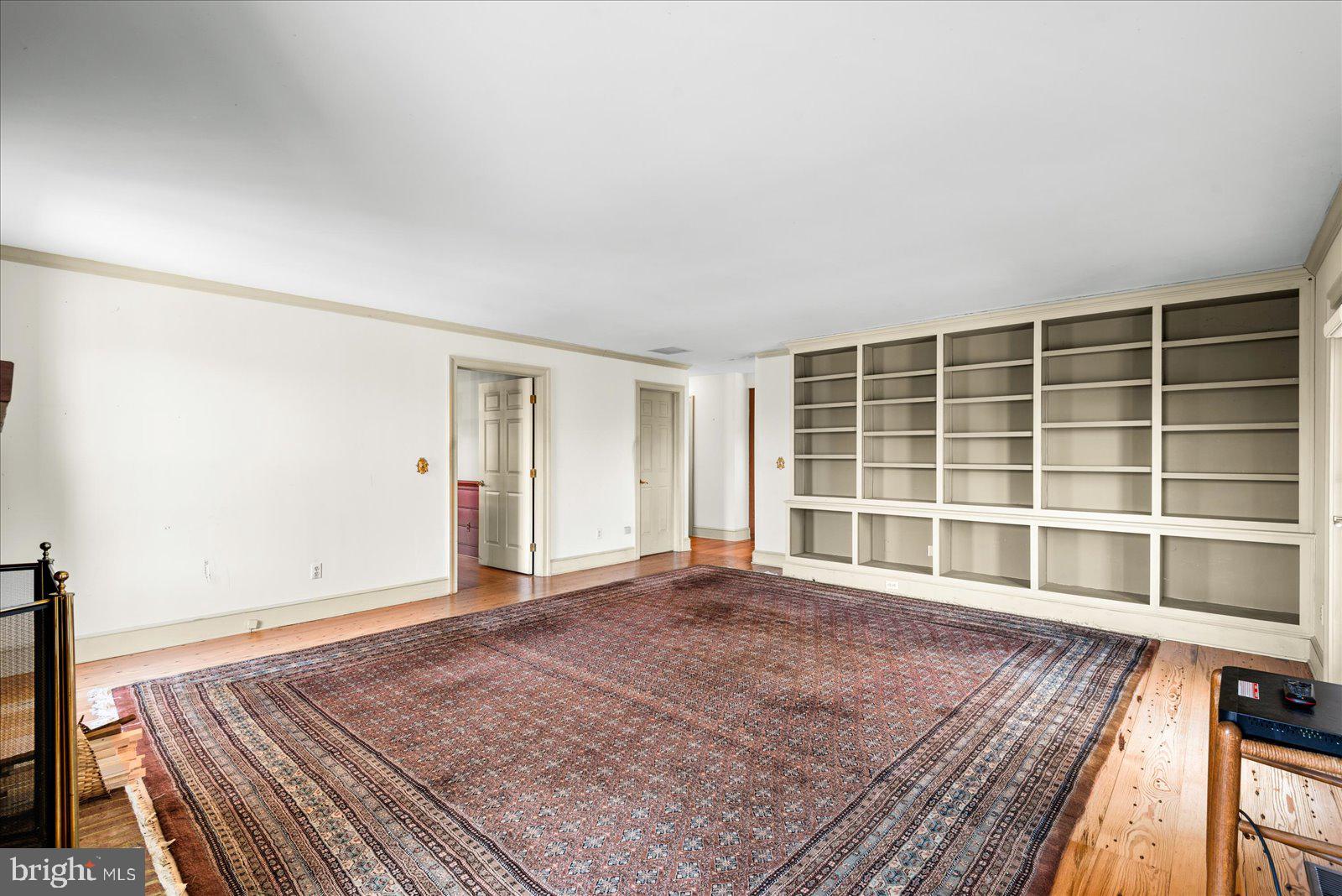 MOUNTAIN RUN LAKE - Residential