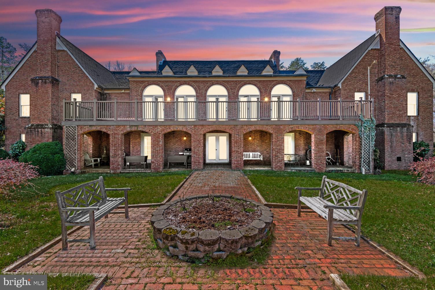 MOUNTAIN RUN LAKE - Residential