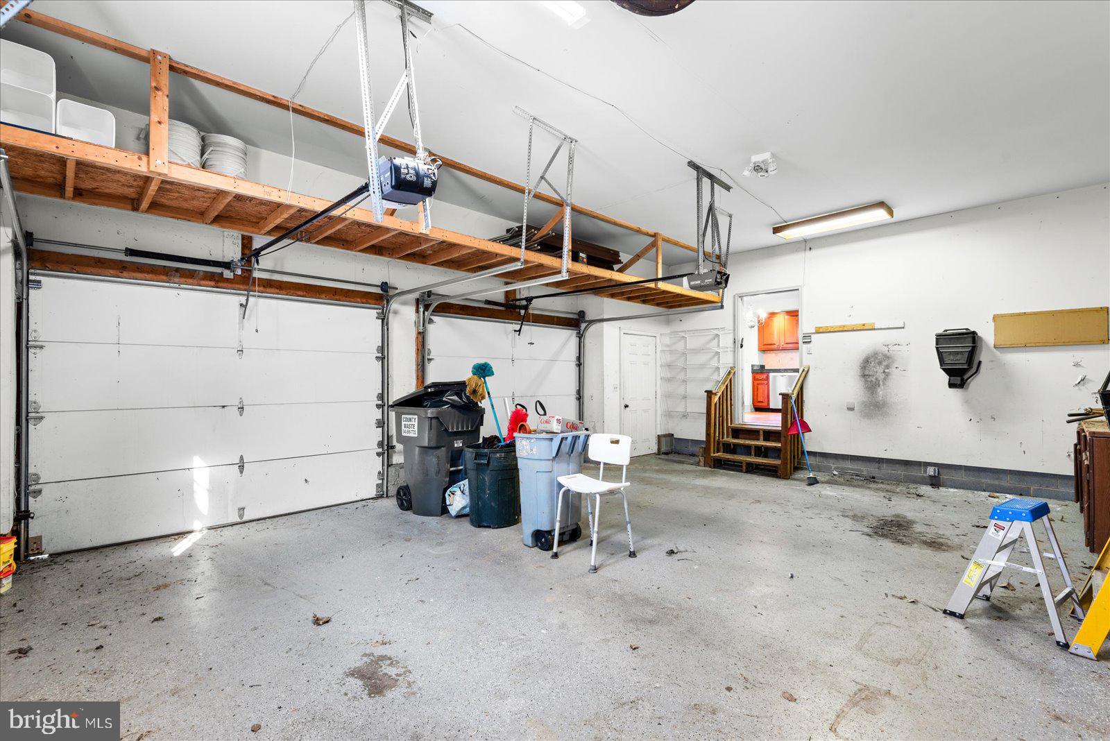 MOUNTAIN RUN LAKE - Residential