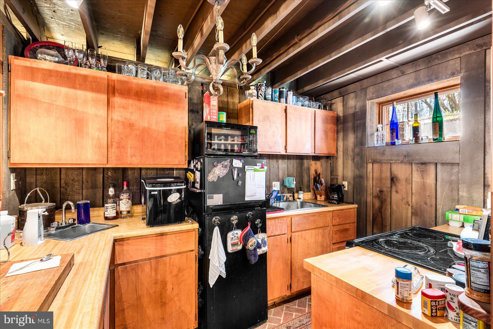 MOUNTAIN RUN LAKE - Residential