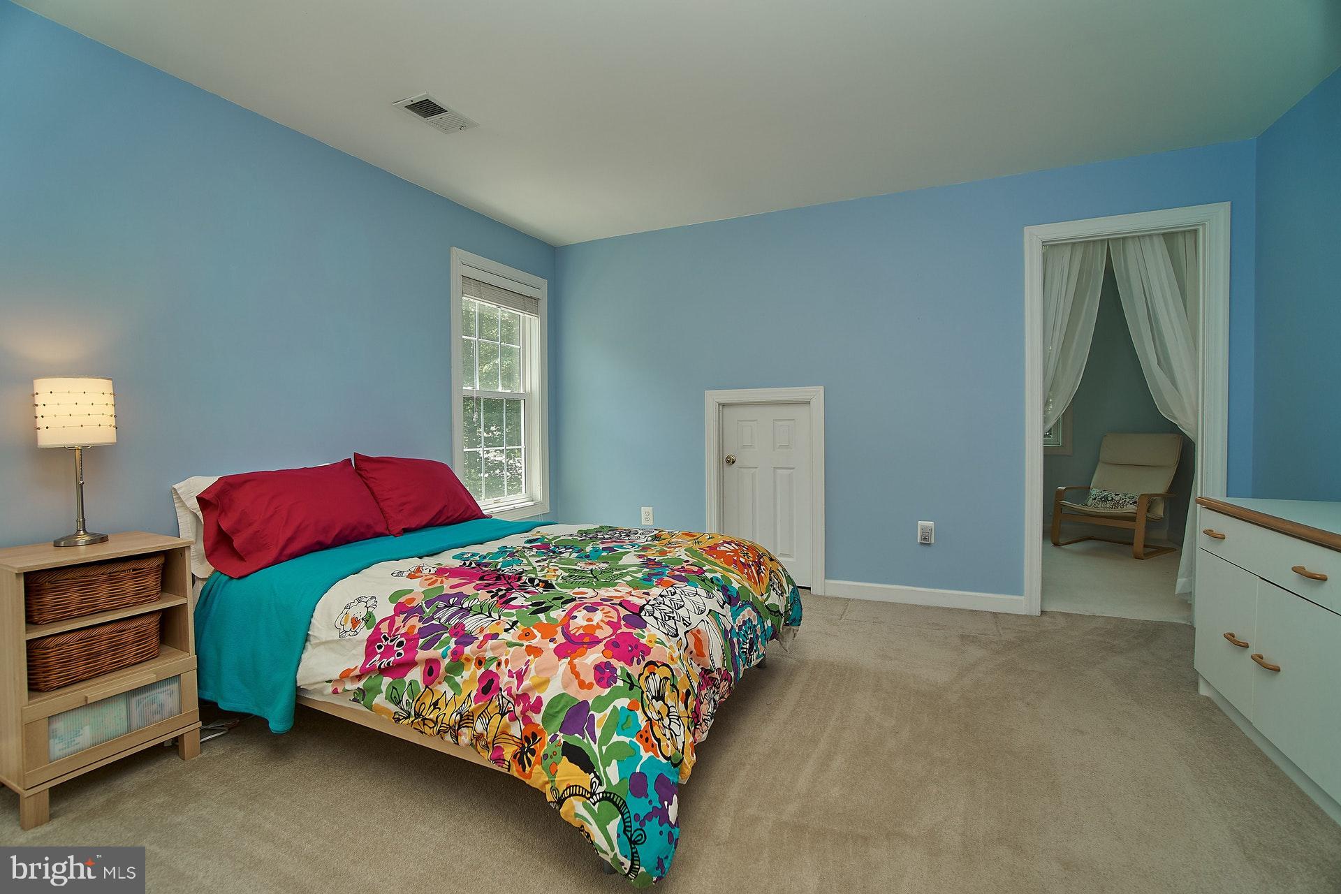 EMERALD OAKS - Residential