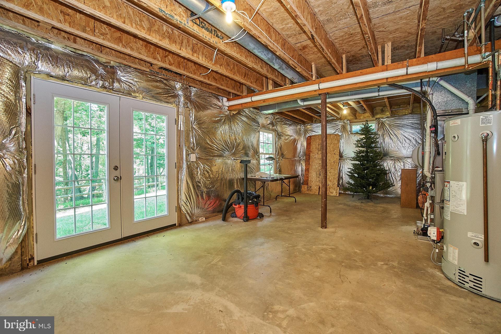 EMERALD OAKS - Residential