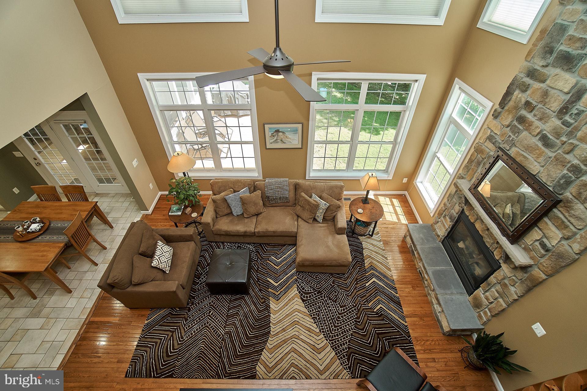 EMERALD OAKS - Residential