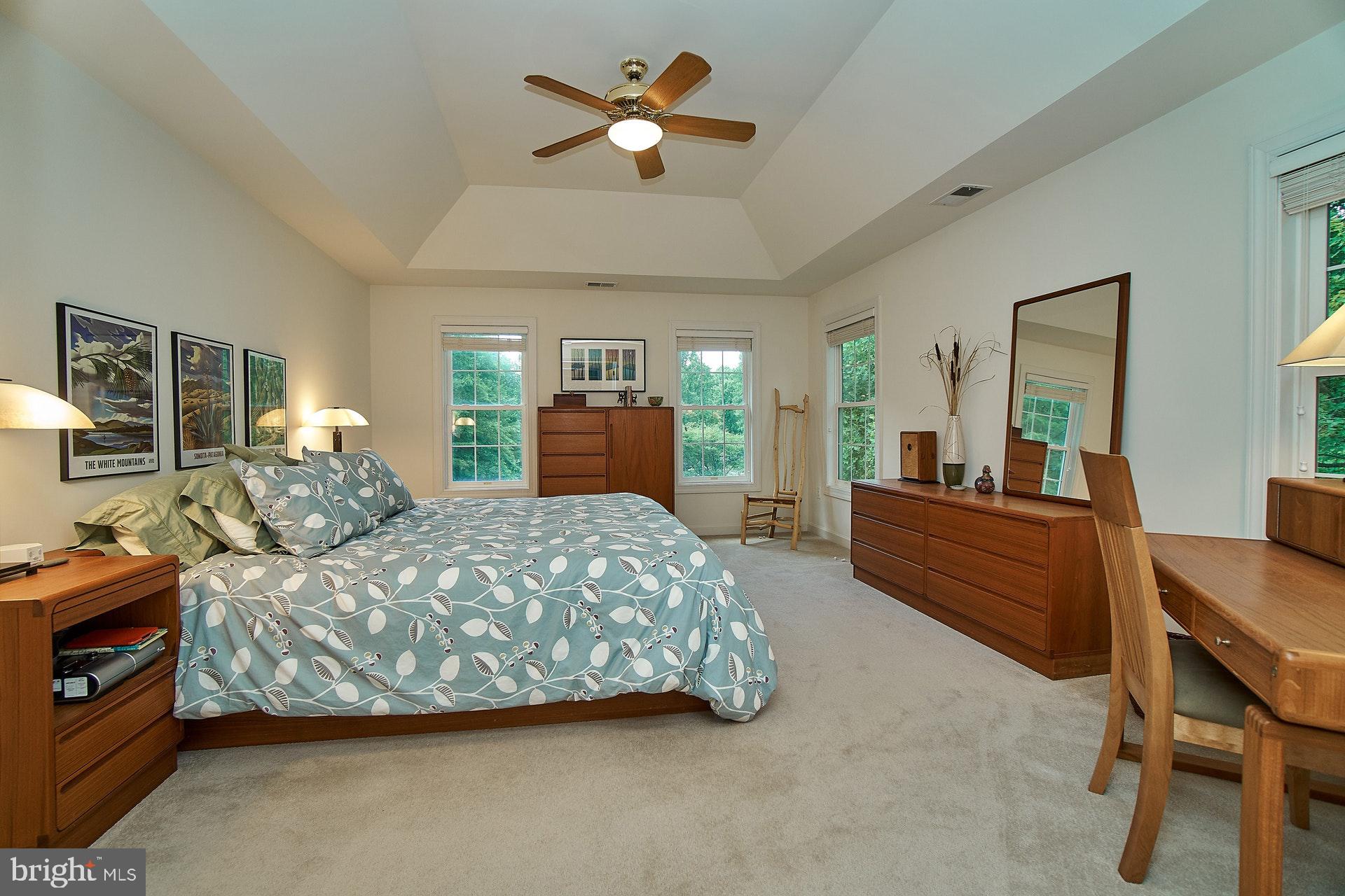 EMERALD OAKS - Residential