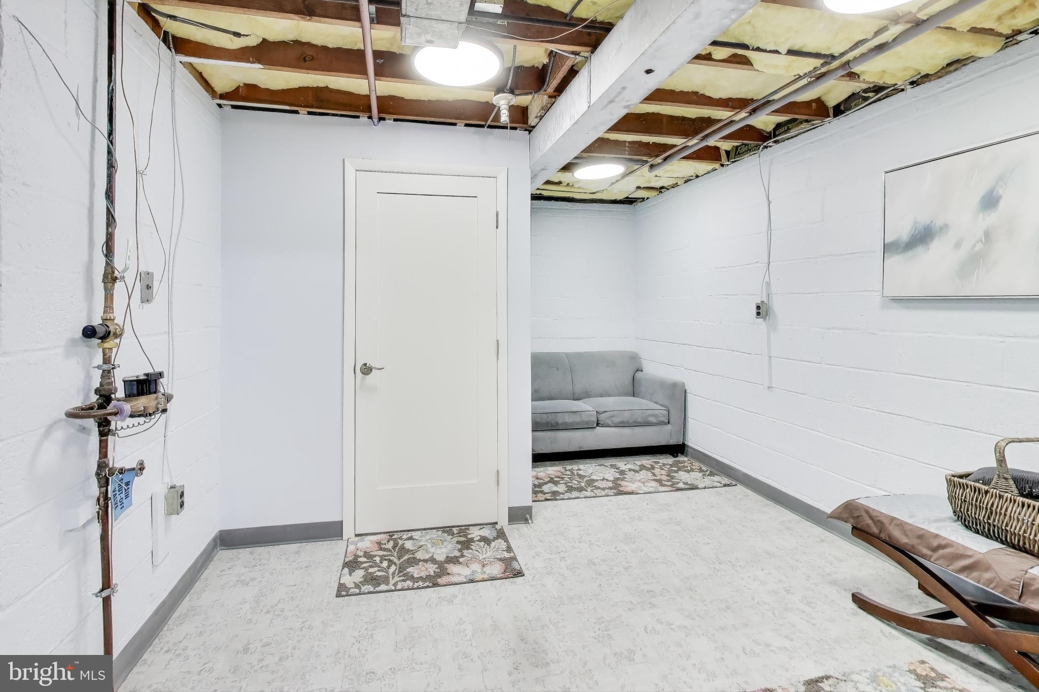 NORTH HILLS - Residential