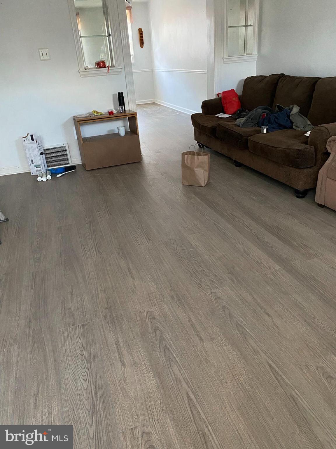 MAYFAIR (WEST) - Residential