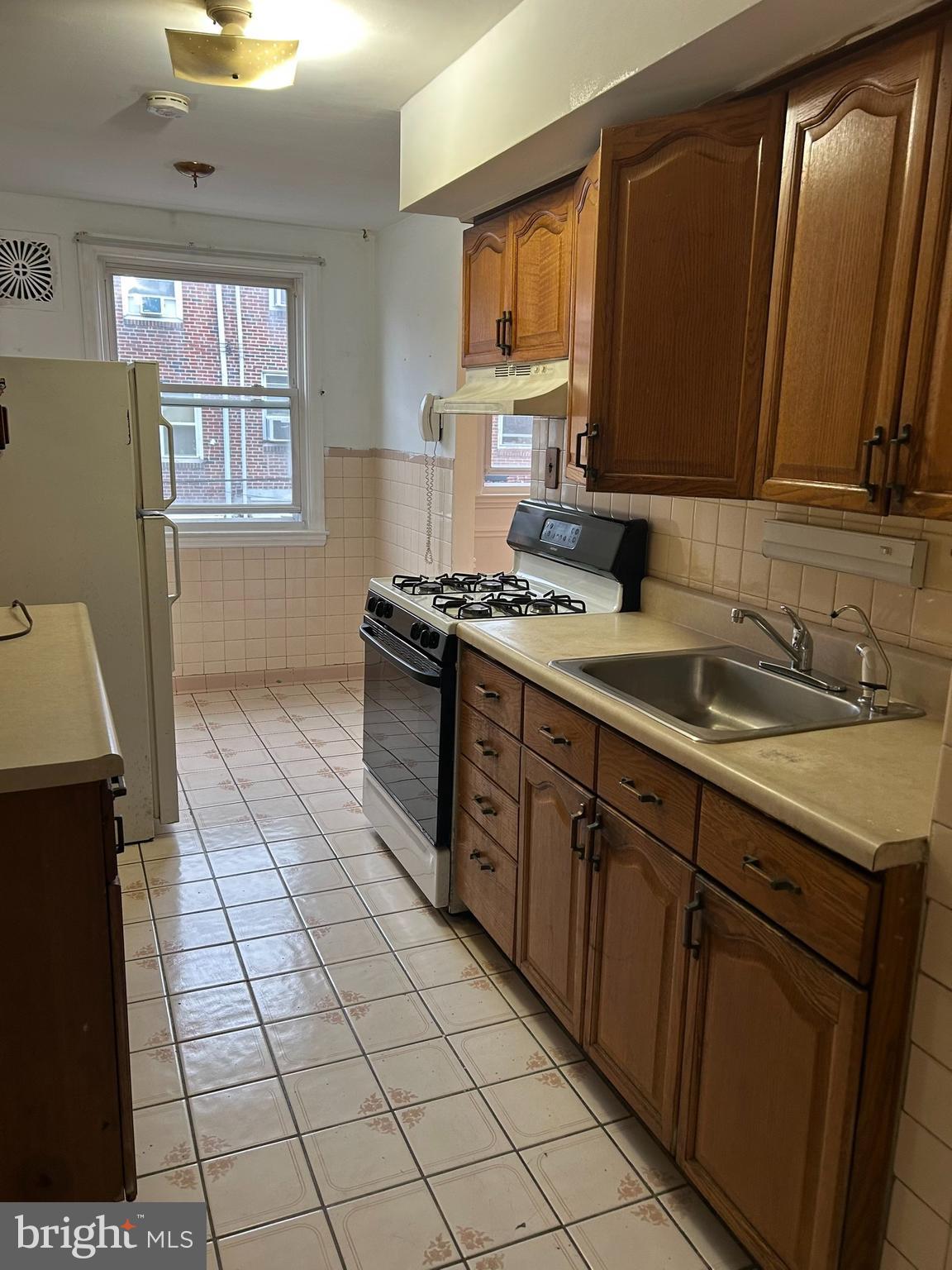 MAYFAIR (WEST) - Residential