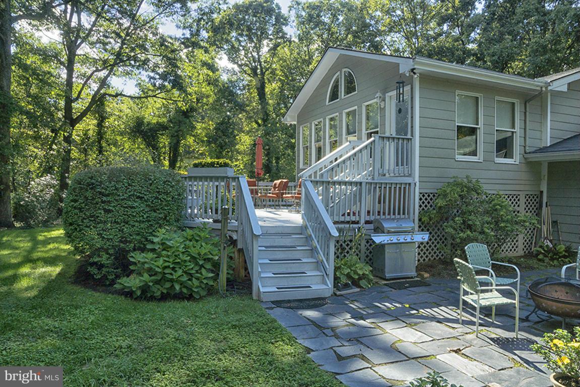 CHAPEL HILLS - Residential