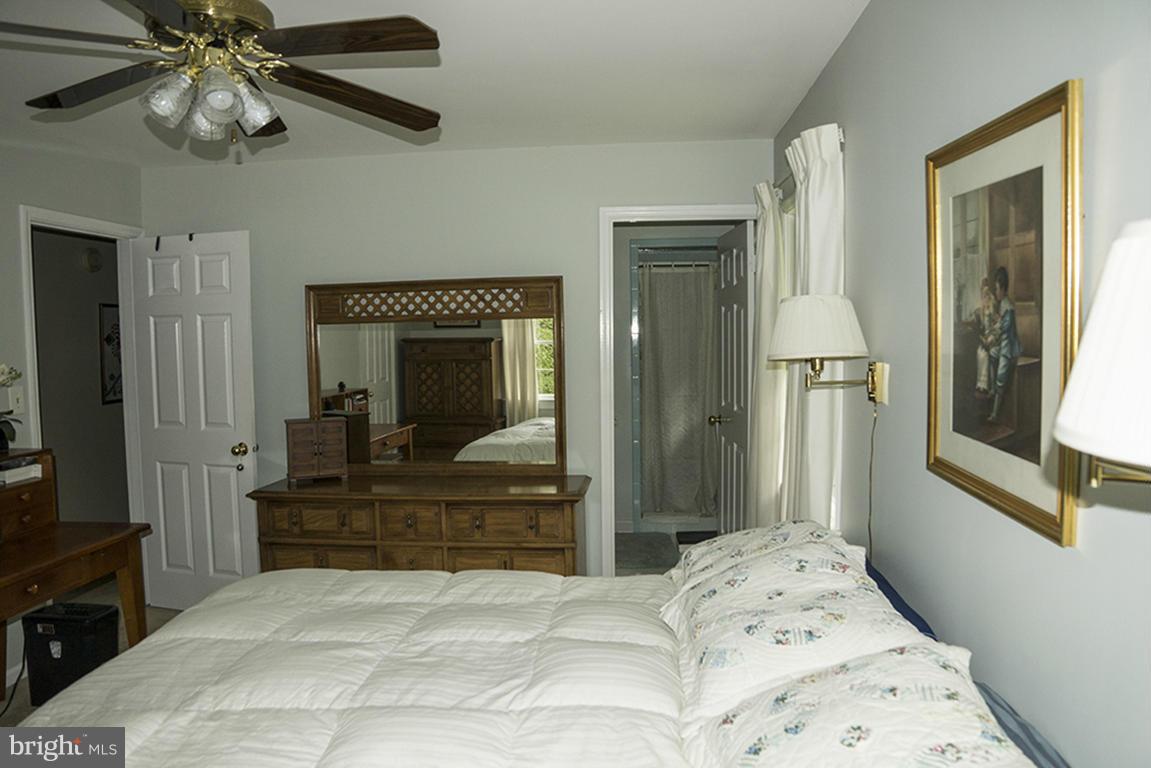 CHAPEL HILLS - Residential