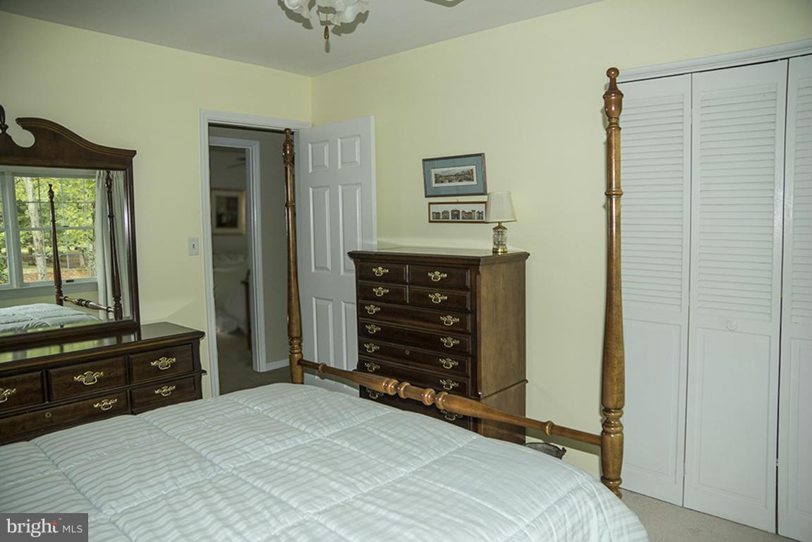 CHAPEL HILLS - Residential