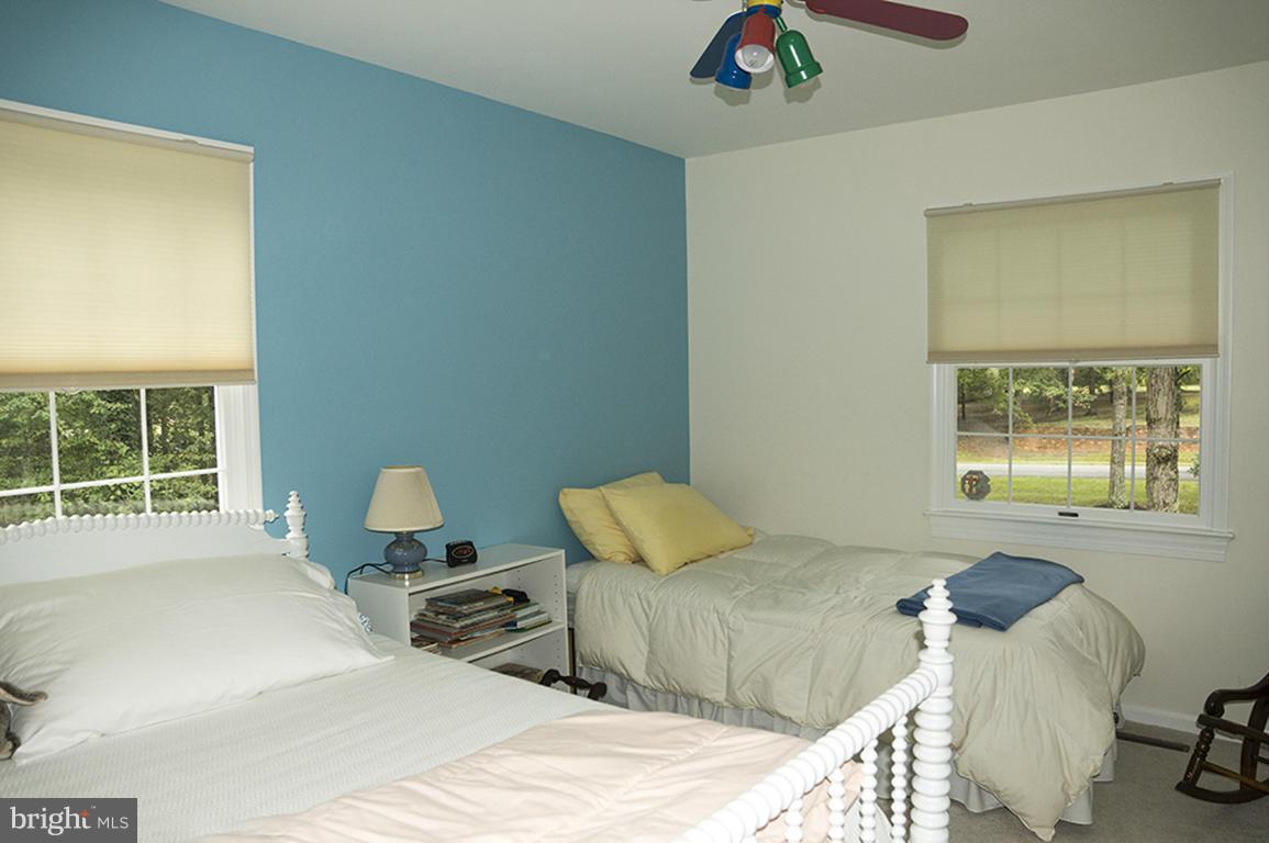 CHAPEL HILLS - Residential