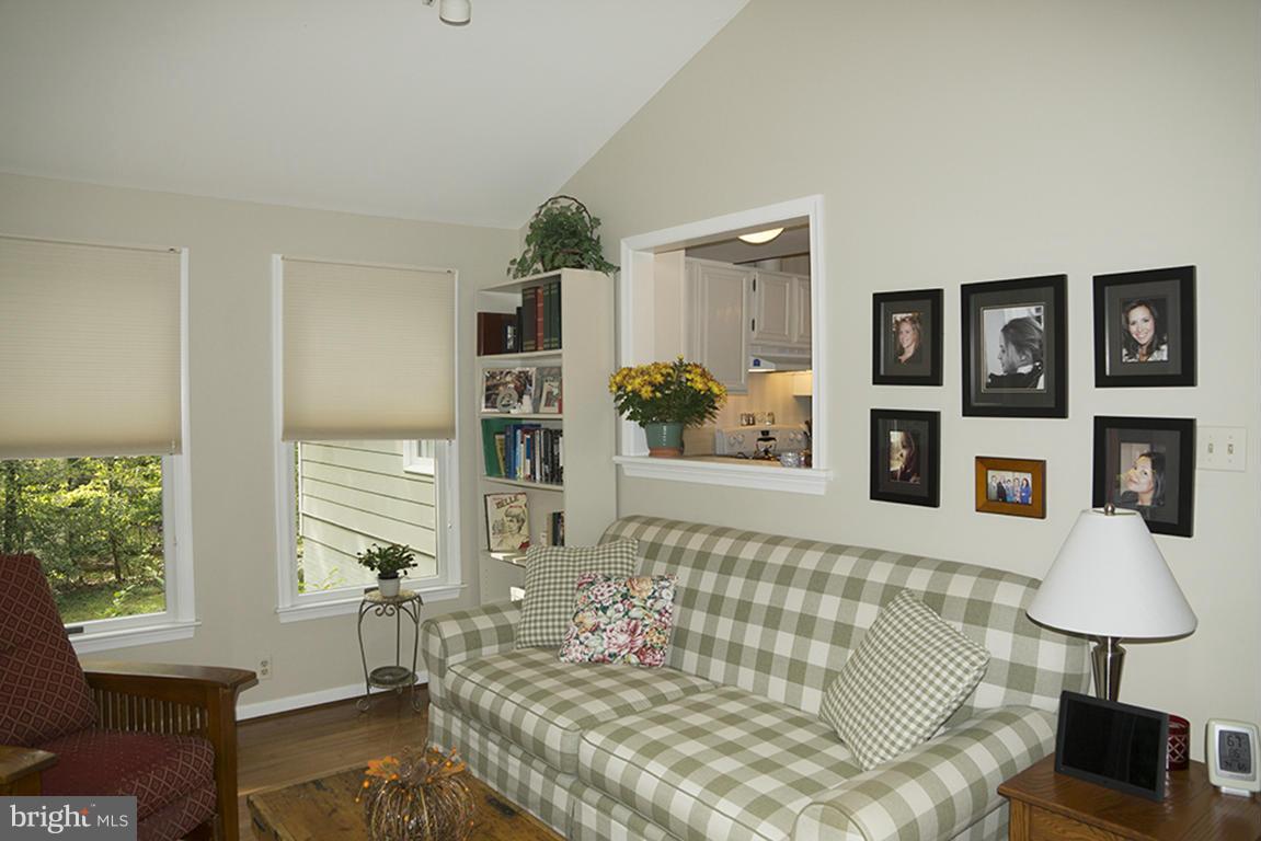 CHAPEL HILLS - Residential