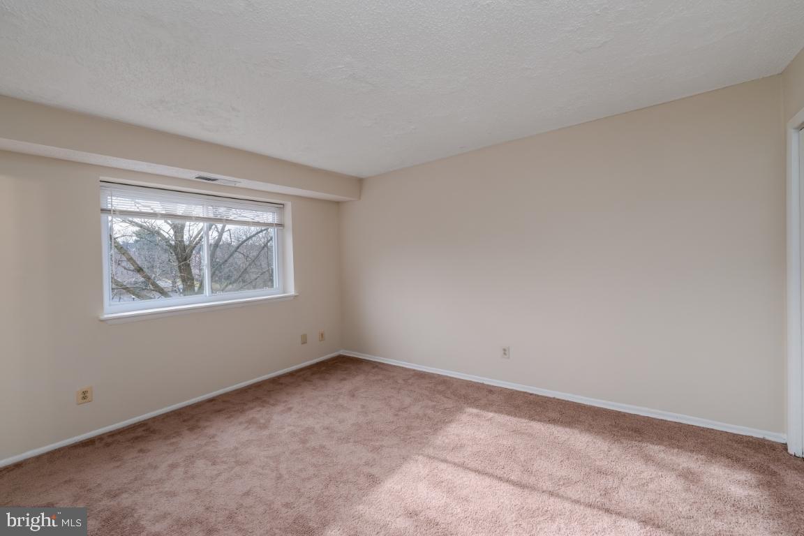 GARDENS AT OWINGS MILLS - Residential Lease