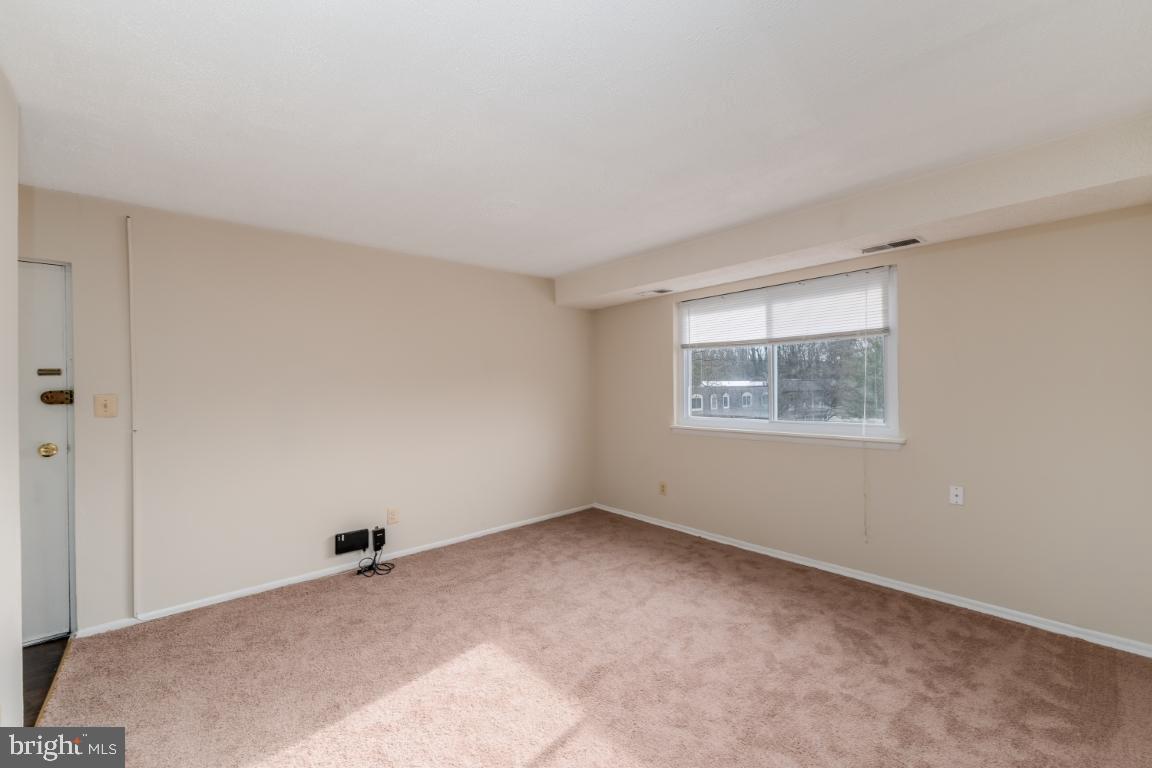 GARDENS AT OWINGS MILLS - Residential Lease