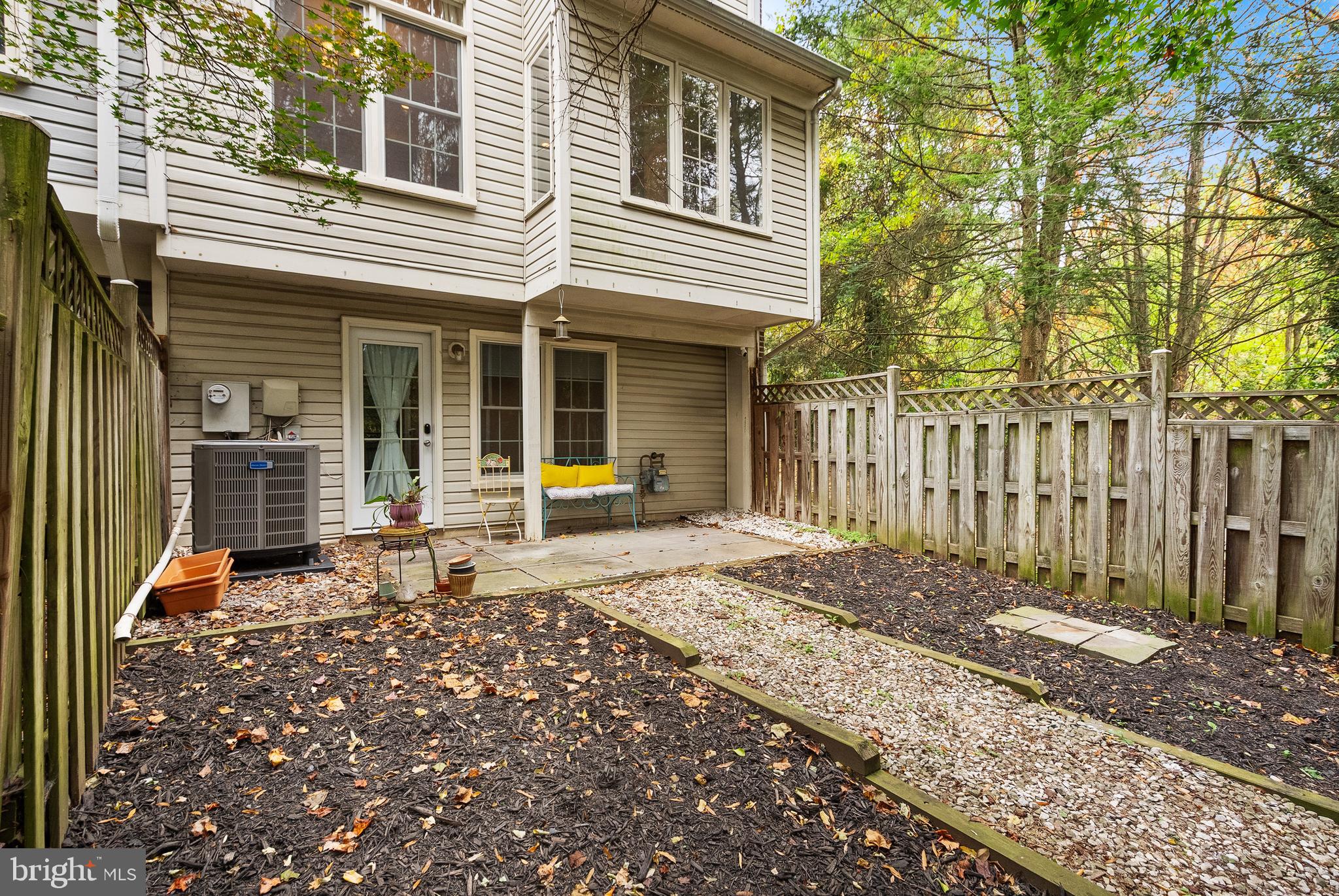 HUNTLEY MEADOWS - Residential