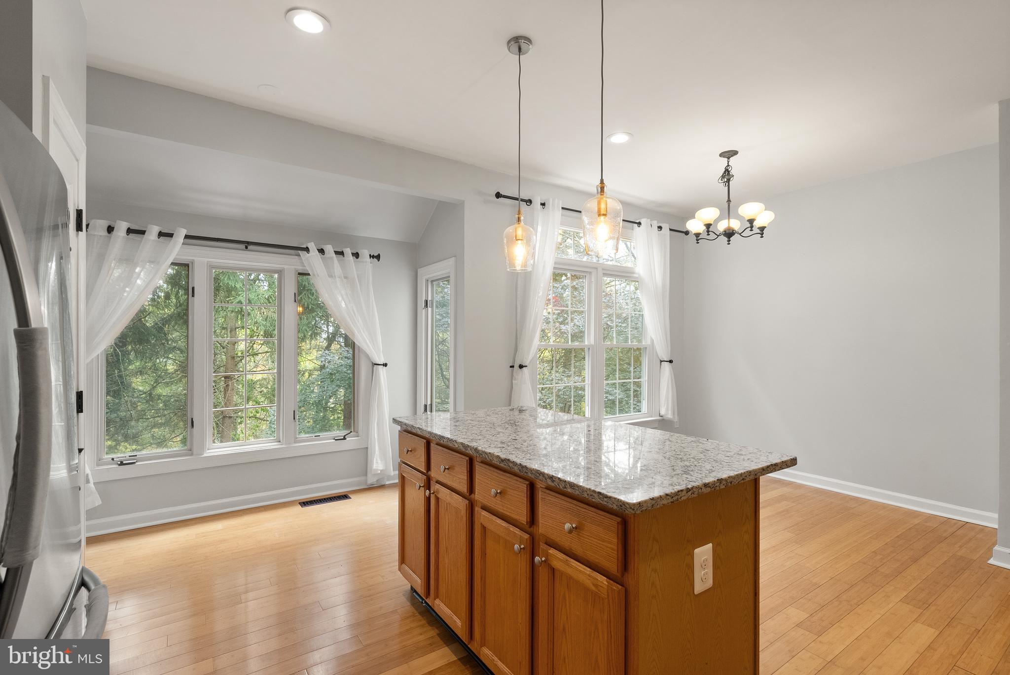 HUNTLEY MEADOWS - Residential