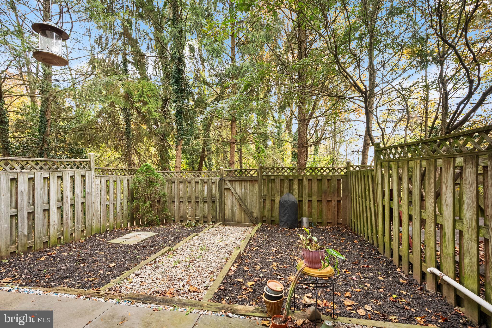 HUNTLEY MEADOWS - Residential