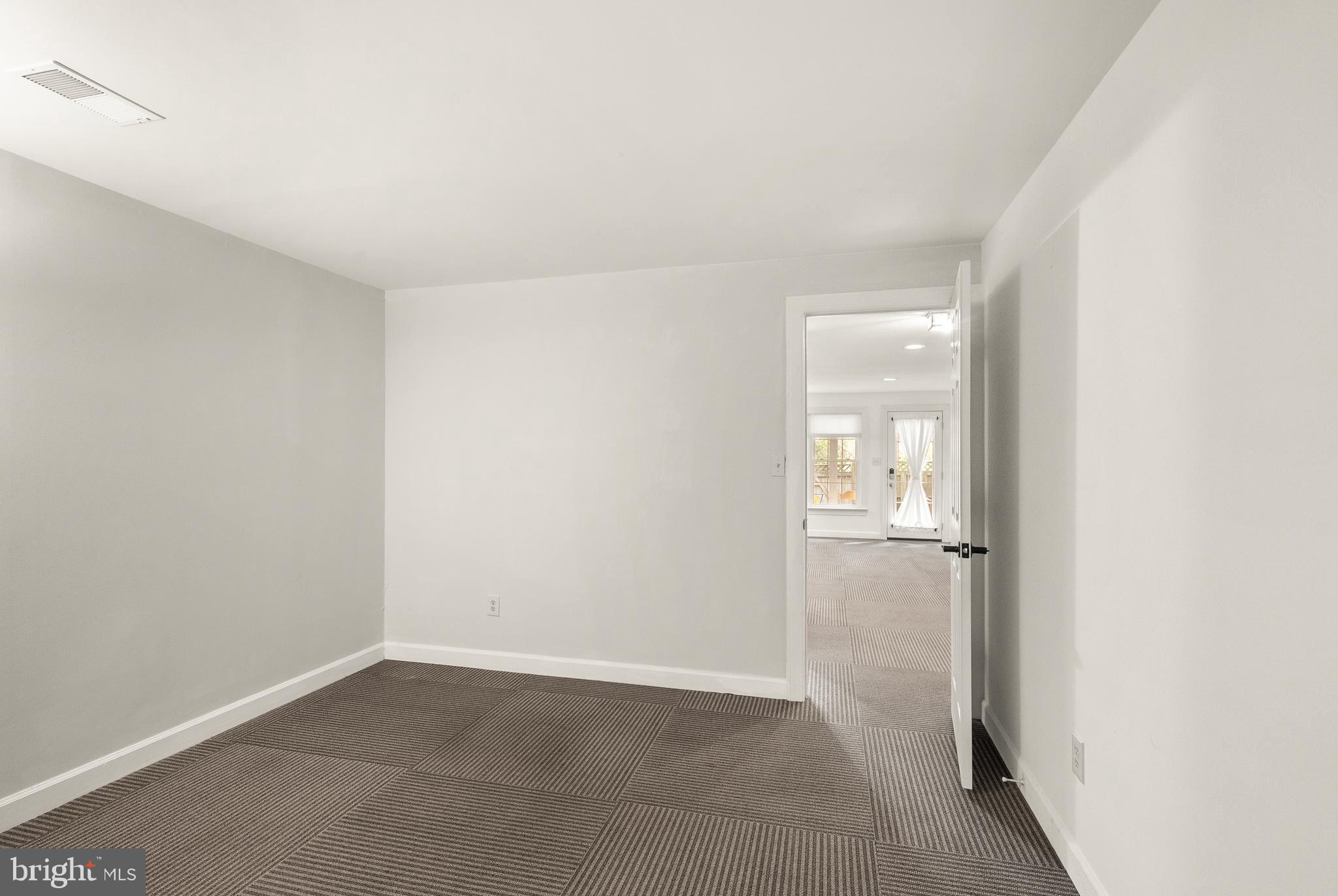 HUNTLEY MEADOWS - Residential