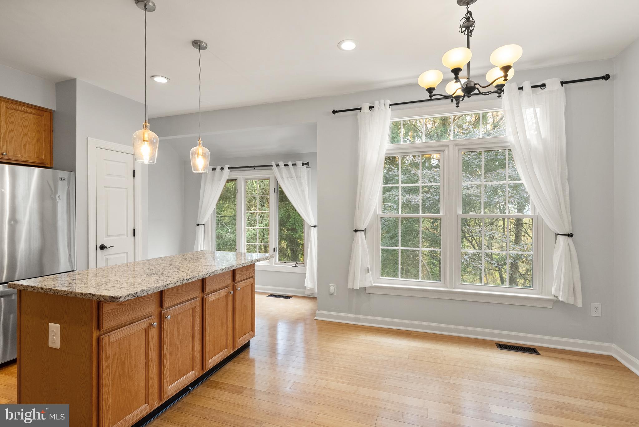 HUNTLEY MEADOWS - Residential