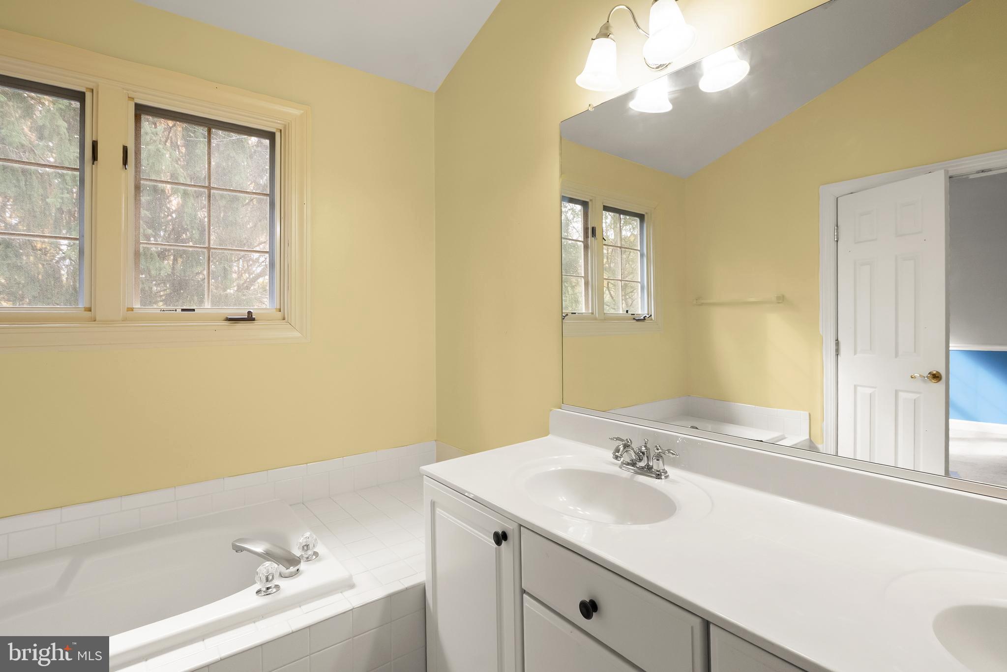 HUNTLEY MEADOWS - Residential