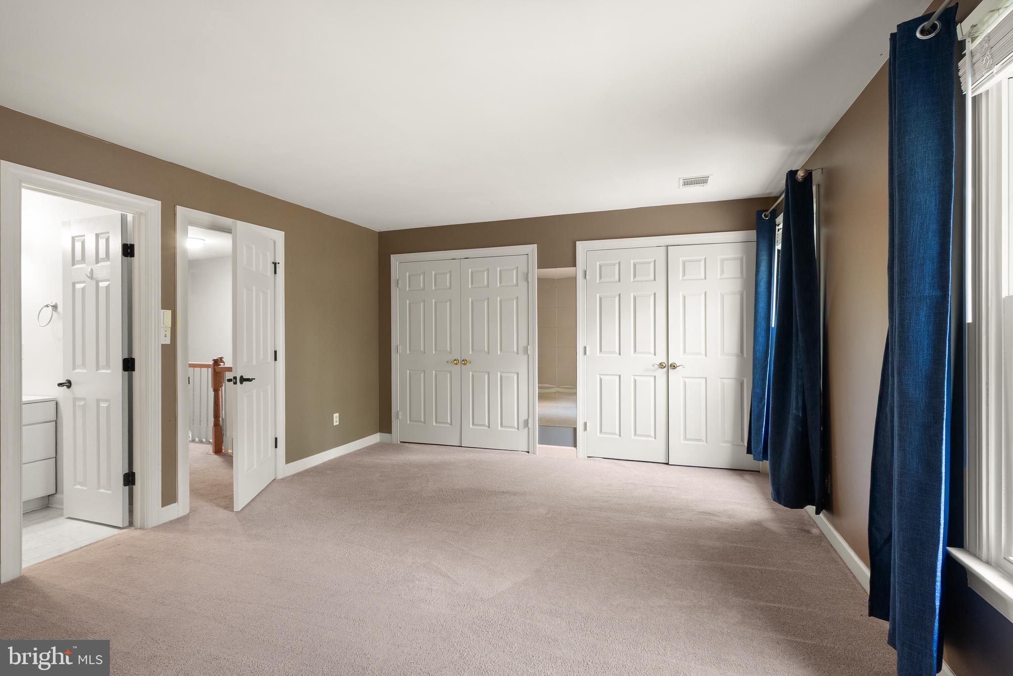 HUNTLEY MEADOWS - Residential