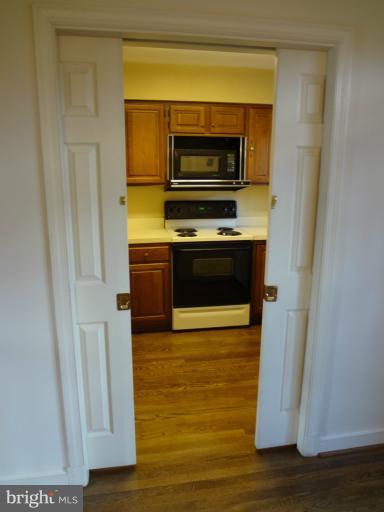 VIRGINIA VILLAGE - Residential Lease