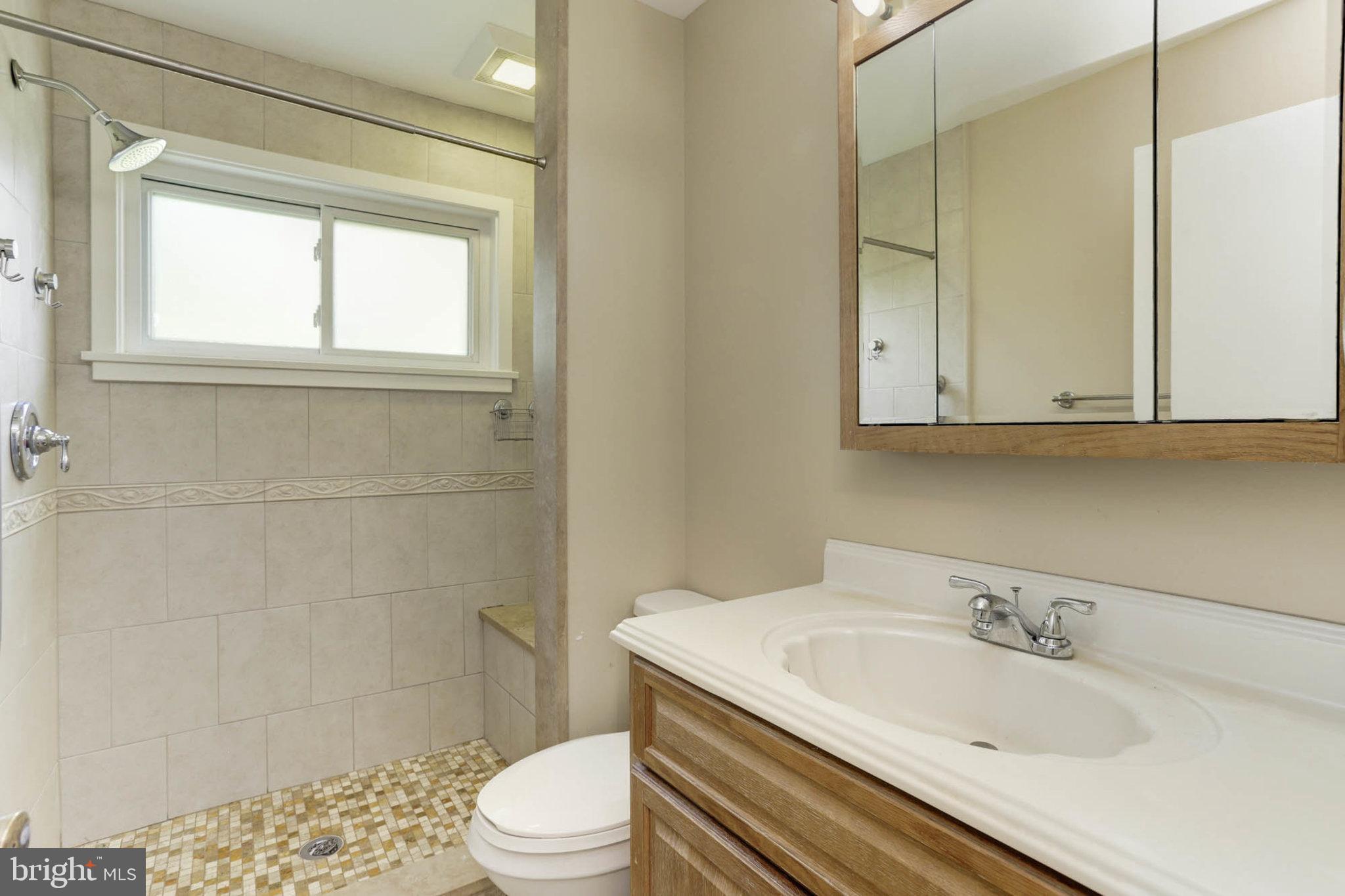 TWINBROOK - Residential Lease