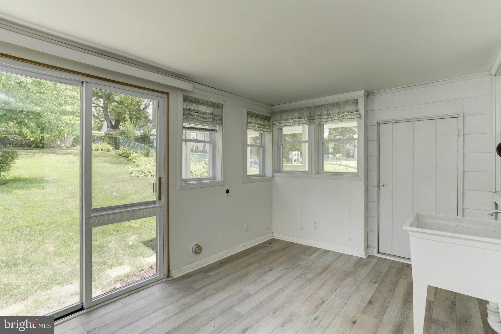 TWINBROOK - Residential Lease