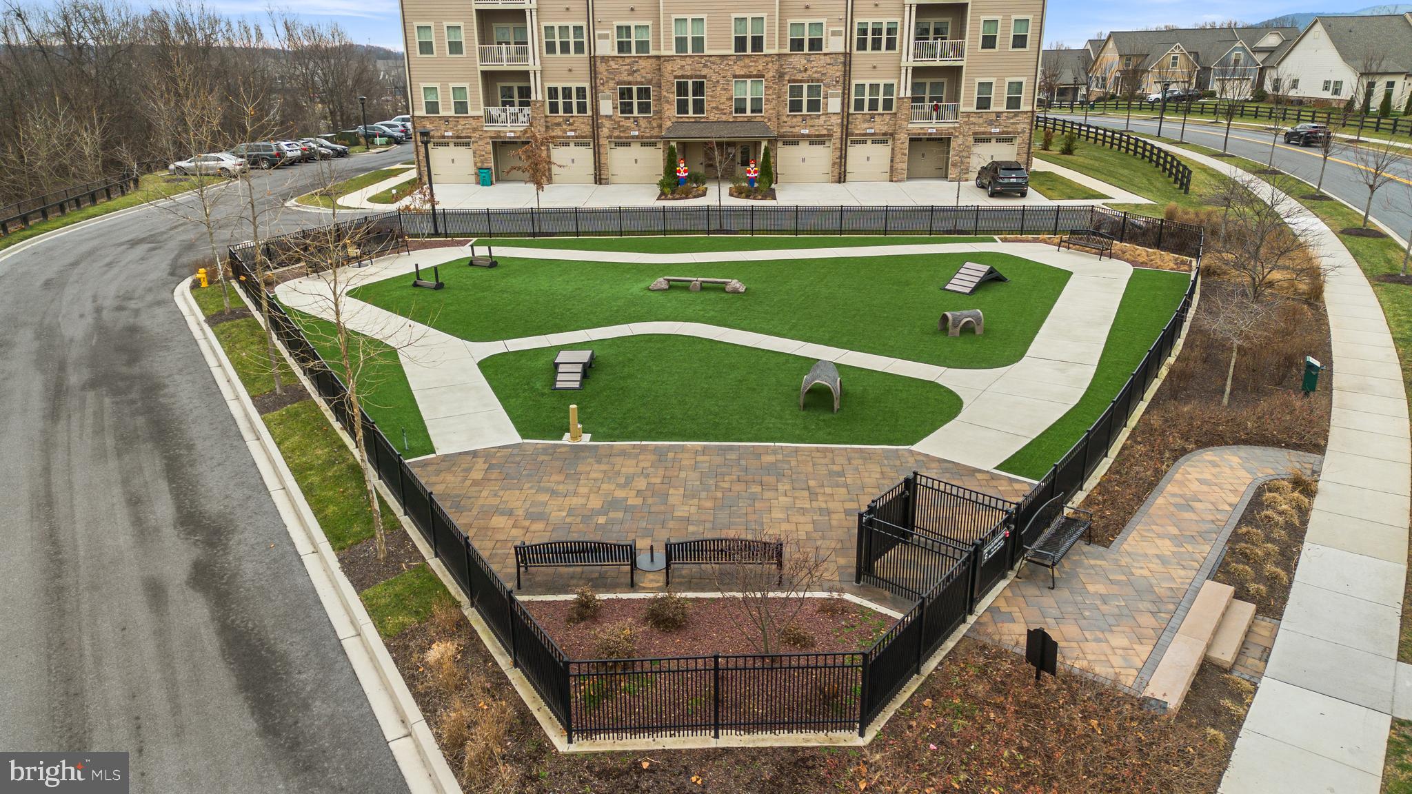 THE WOODLANDS - Residential